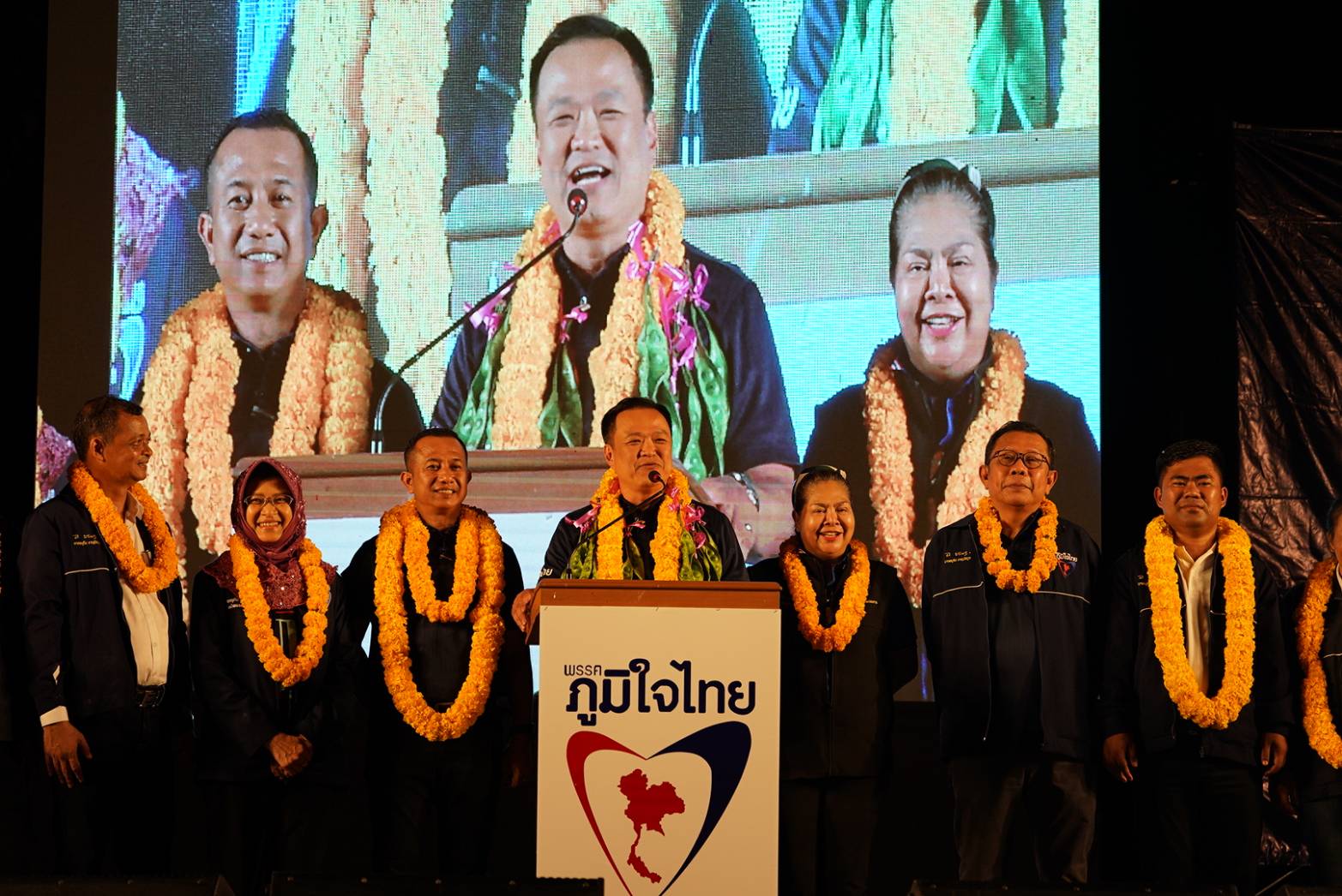 เปลี่ยนยางพาราเป็นยางพารวย ! “อนุทิน” ชู โรงงานแปรรูปชุมชน ไม่ง้อ พ่อค้านายทุน