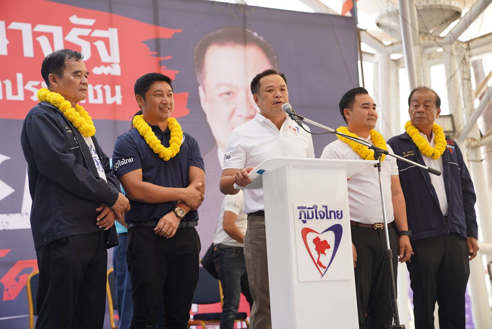 “อนุทิน” ติง การขึ้นค่าแรง ห่วง ทำลายความน่าลงทุน เร่งผู้ประกอบการนำเข้าเทคโนโลยี หวั่น ทำคนตกงาน