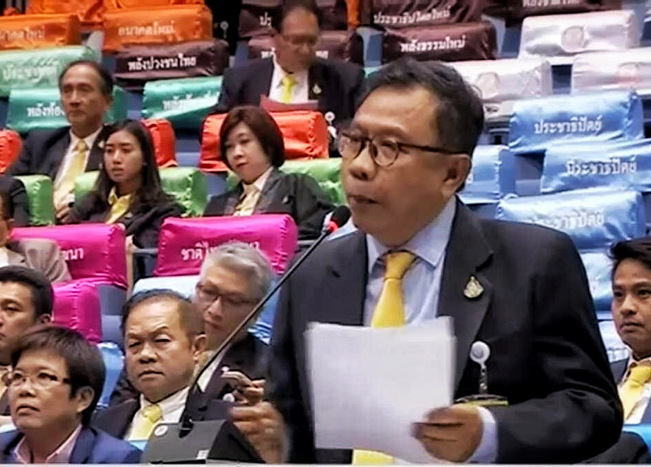 “ศุภชัย” ชี้ นโยบาย GRAB ต้องดูแล แท็กซี่-วิน ส่วน “กัญชา” ต้องทำตามขั้นตอน