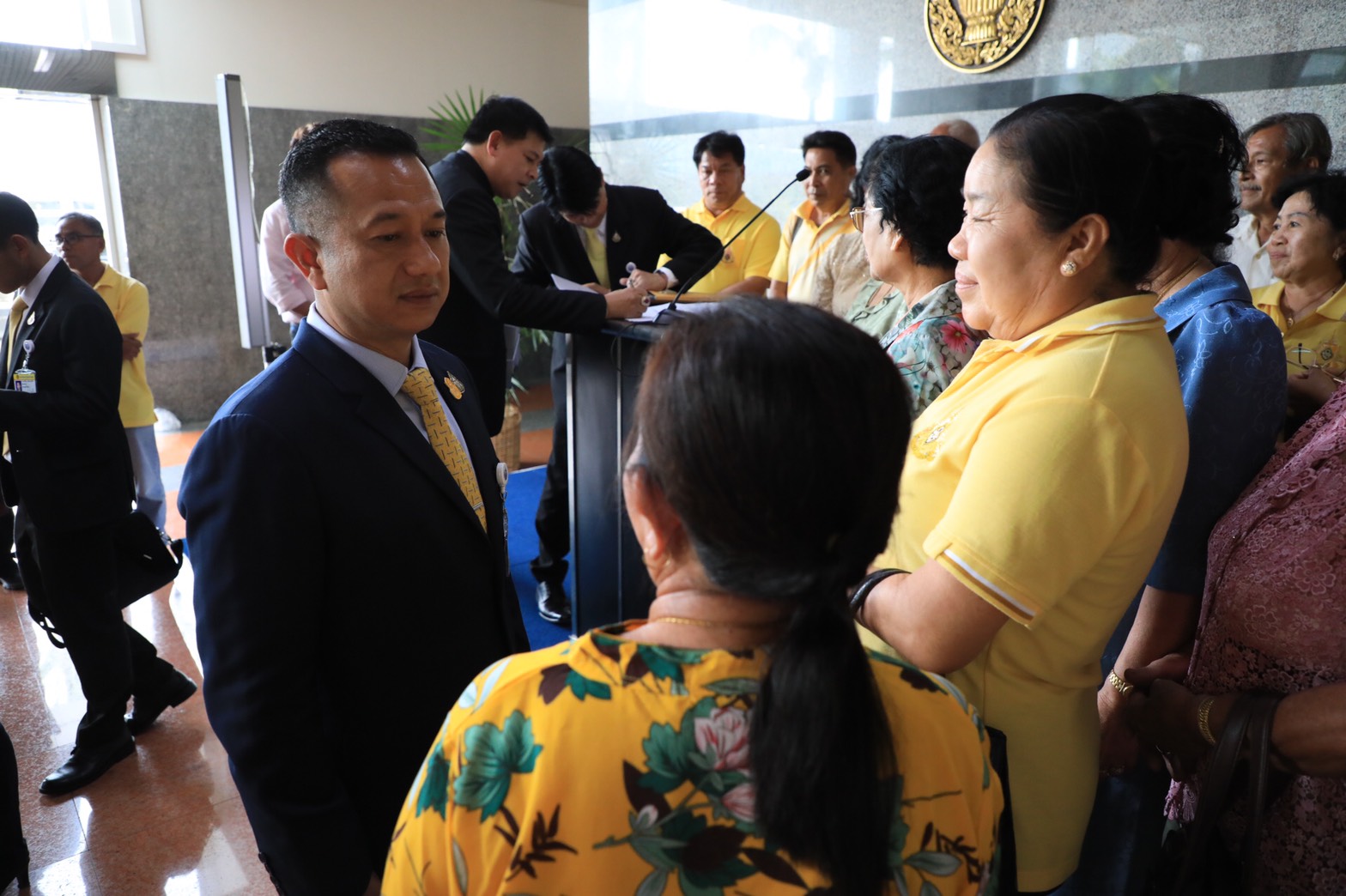 ชาวใต้ บุก สภา ร้อง ส.ส.ภูมิใจไทย ช่วยแก้ปัญหาที่ดิน