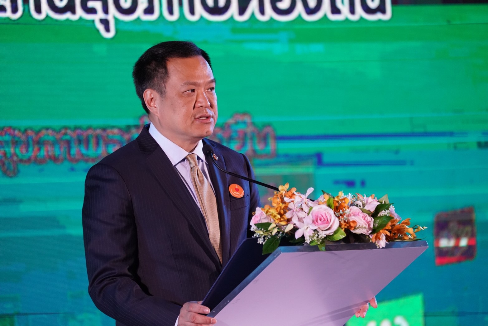 "หมอหนู" กำหนดทิศทาง สปสช. เน้น ส่งเสริมสุขภาพ ควบคู่รักษาโรค