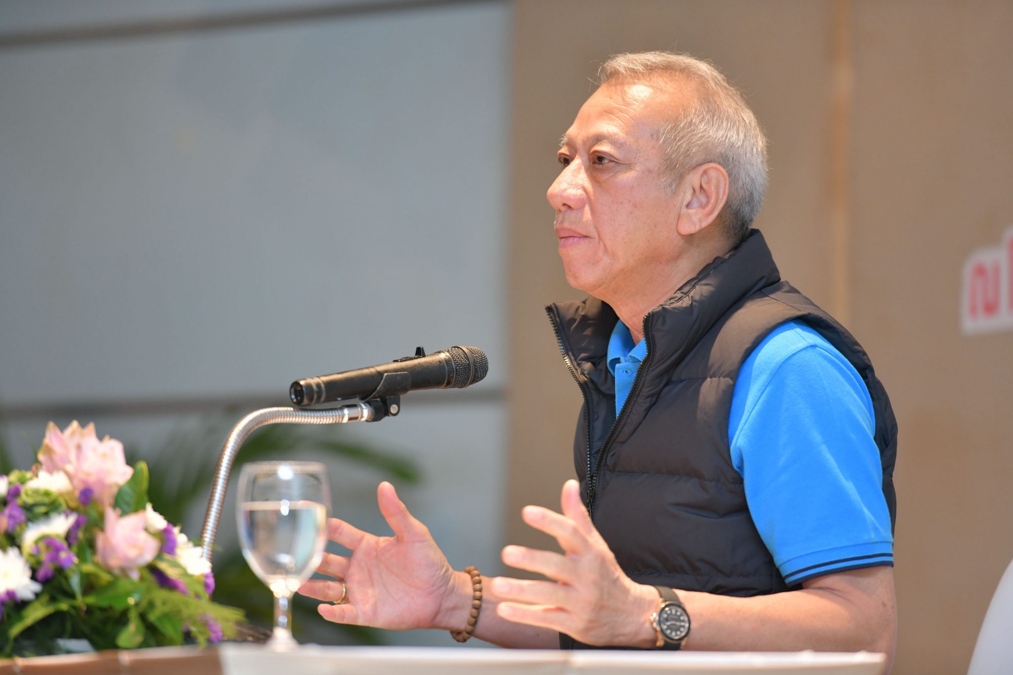 "พิพัฒน์" มอบนโยบาย ส่งเสริม ท่องเที่ยวชุมชน-เชิงกีฬา เศรษฐกิจแบ่งปัน สร้างงานสร้างรายได้ให้ประชาชน