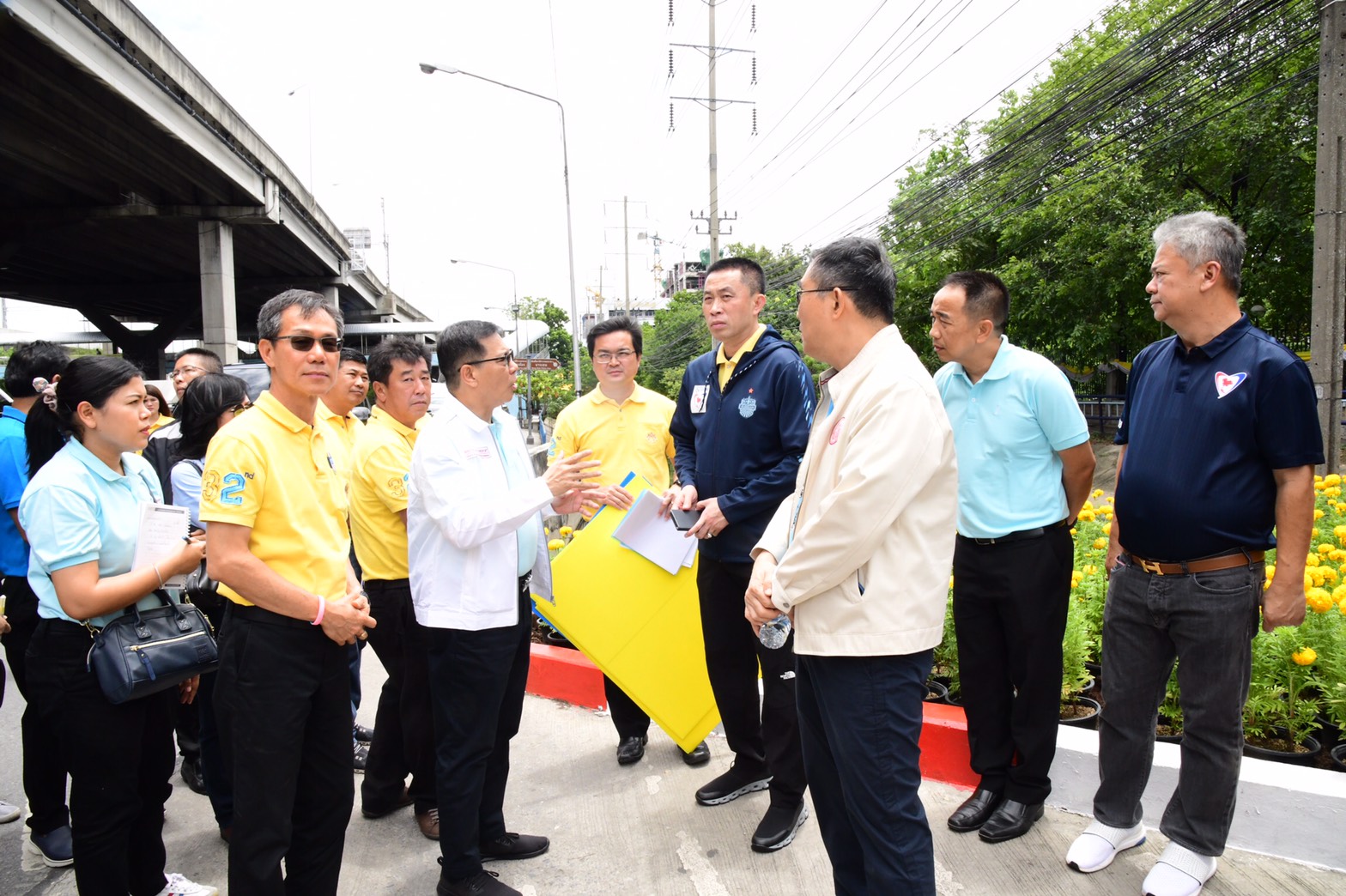 "ศักดิ์สยาม" ตะลุย ถนนวิภาวดี ปัญหาน้ำท่วมขัง สั่งบูรณาการแก้ไขปัญหาร่วมกัน