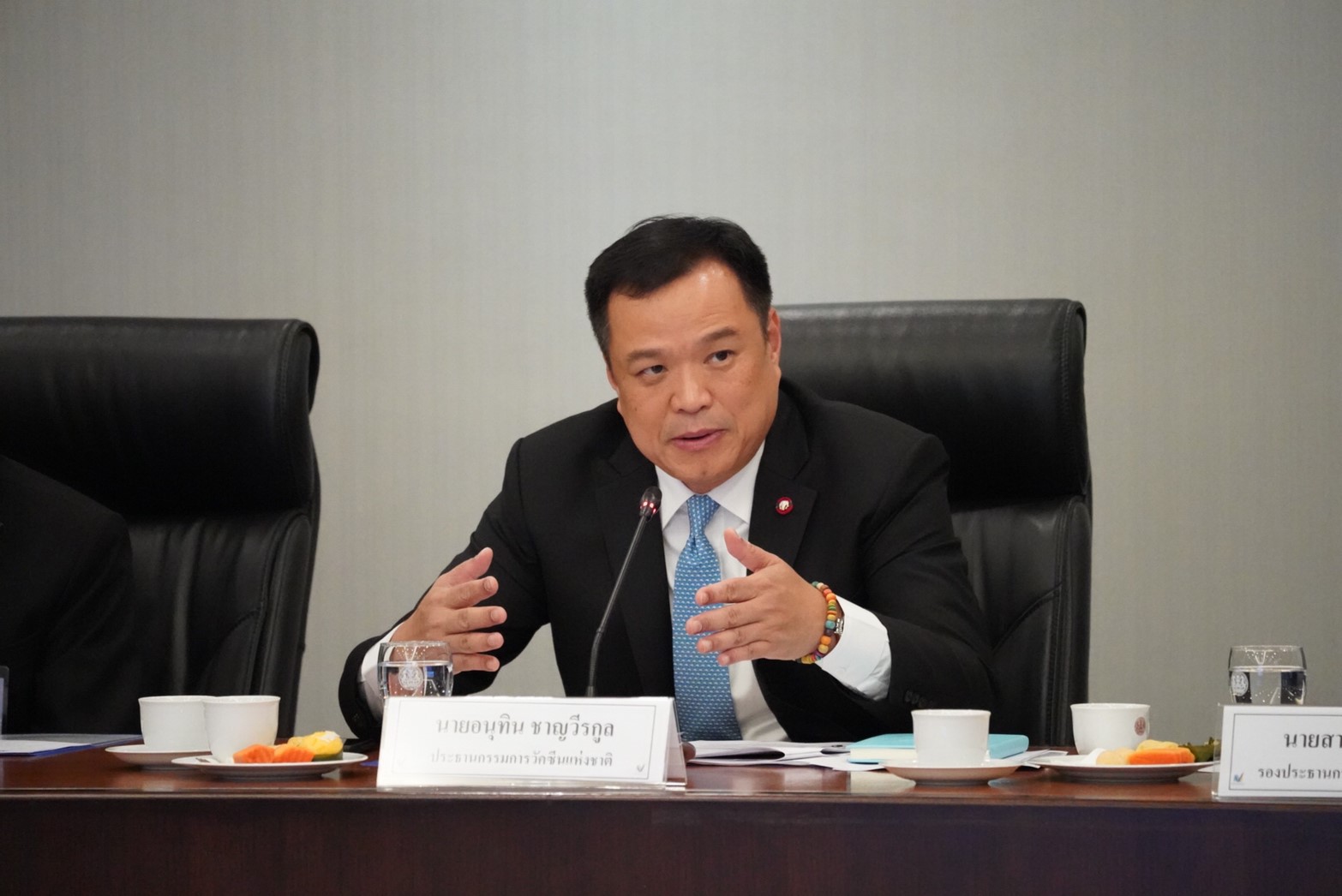 เอาจริง ! “รองนายกฯ และ รมว.สธ. อนุทิน” รับคำสั่งนายกฯ นำ สธ.ลุยแบนสารพิษ