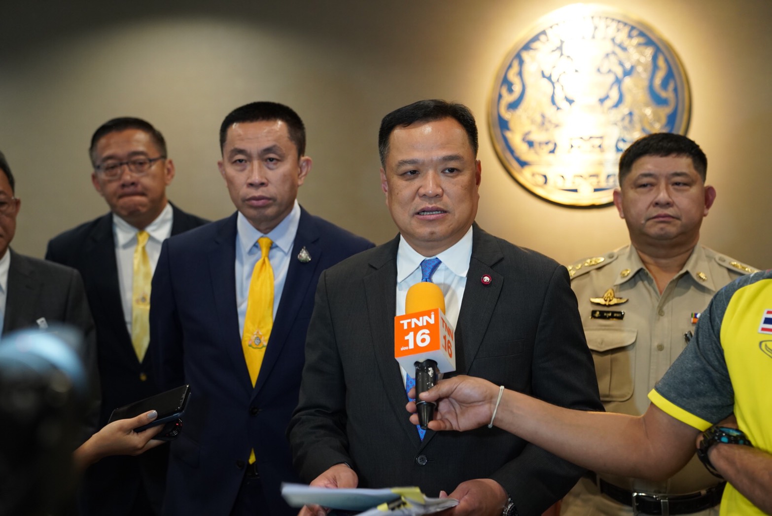 ต้องมา ! “รัฐบาล” ขีดเส้น CP 15 ตุลา 62 ต้องลงนามสร้างรถไฟเชื่อม 3 สนามบิน หากเบี้ยว โดนขึ้นบัญชีดำแน่นอน