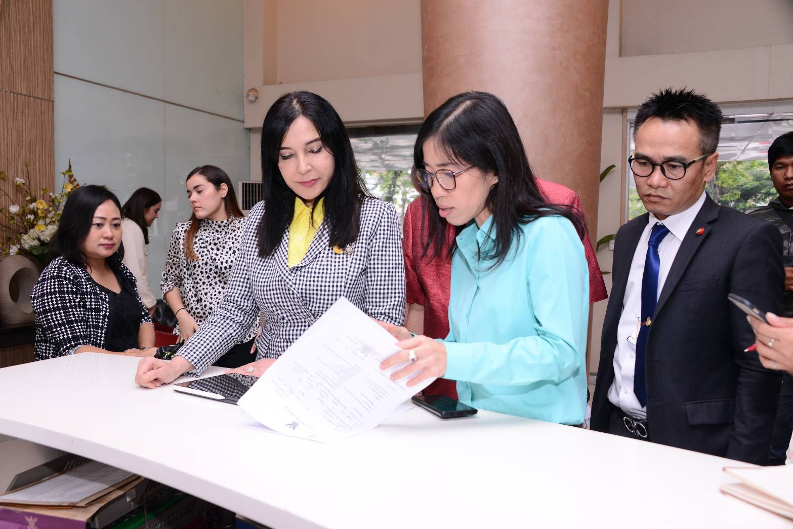 "มนัญญา" เดินหน้าแบนสารพิษ ลุย บ.เอกชน ตรวจสต๊อก ก่อนพบพิรุธอื้อ