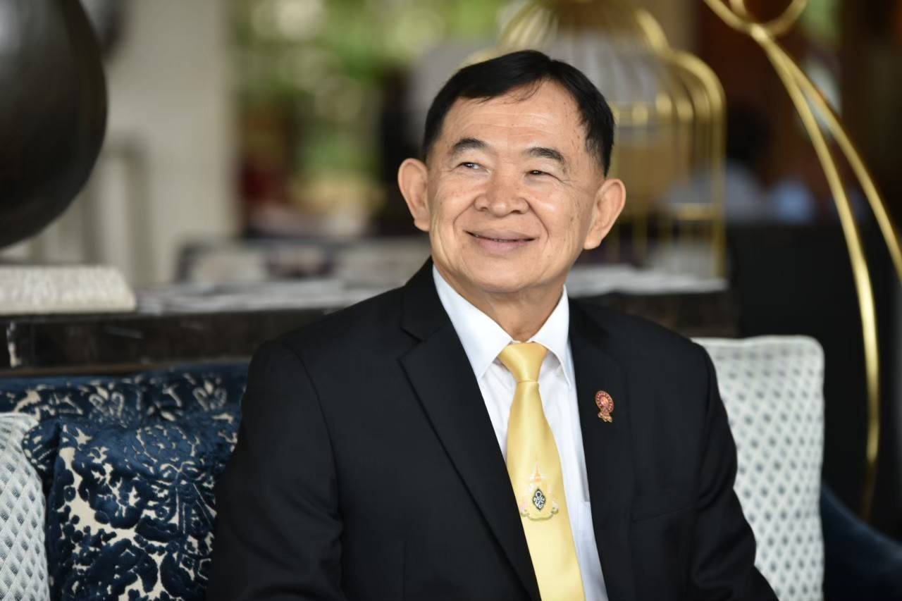 "วีรศักดิ์" รมช.พาณิชย์  ​ดัน  บิสคลับเป็นตัวกลางเชื่อมไมโครเอสเอ็มอี โลกออนไลน์​