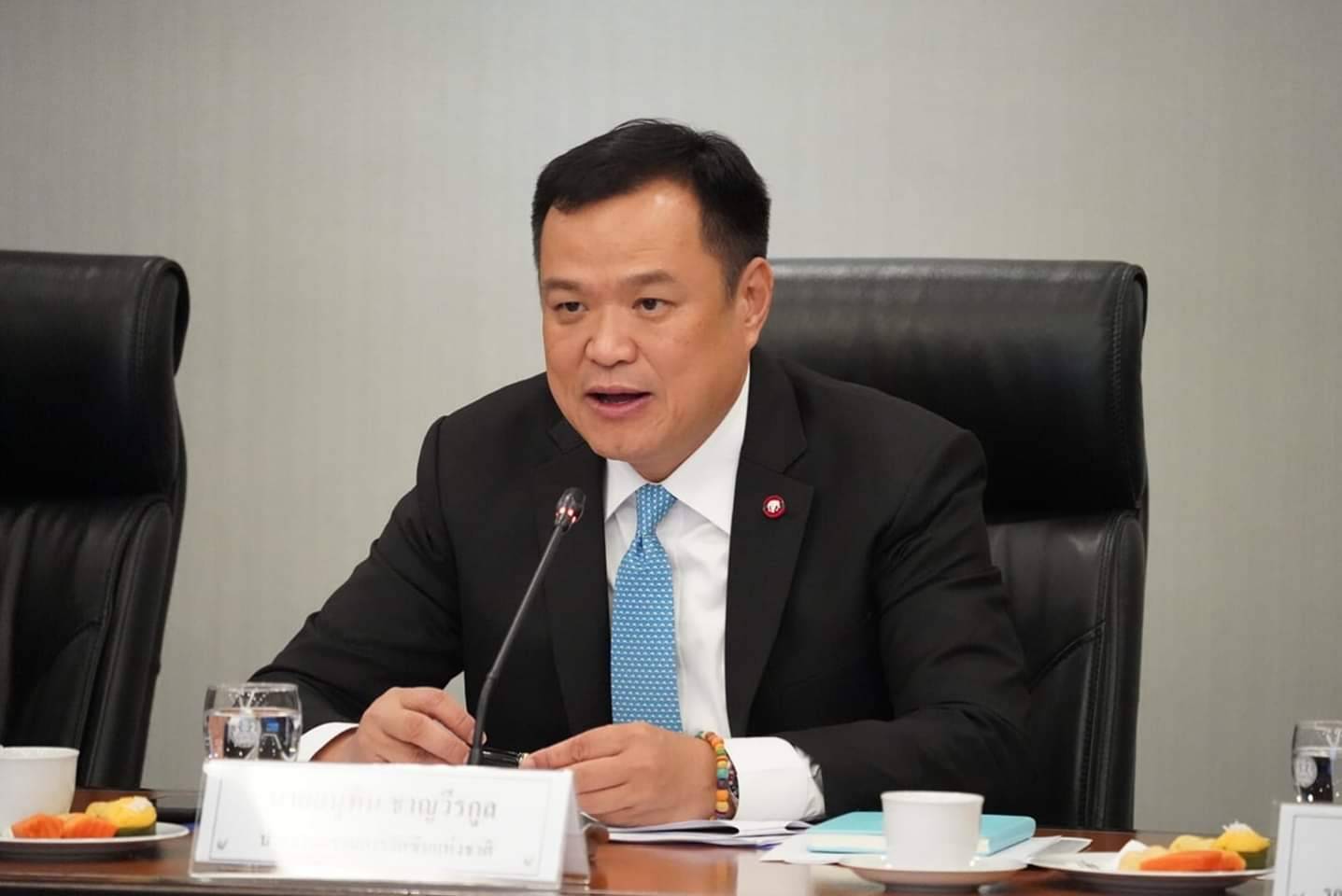 "อนุทิน" ไม่ขวางฝ่ายหนุนสารพิษขยับ แต่ย้ำ กระทรวงสาธารณสุขผนึกกำลังแบนพาราควอต ยันจุดยืน ดูแลสุขภาพคนไทย