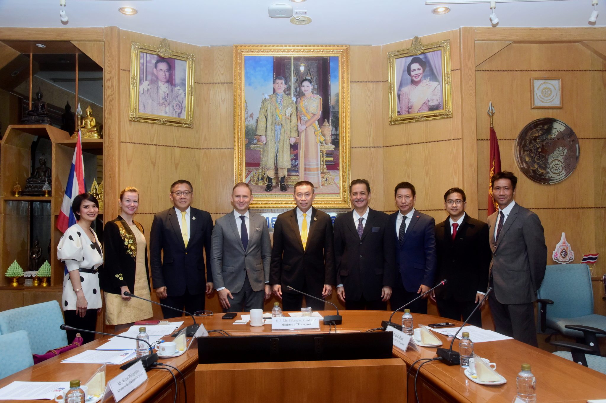 "ศักดิ์สยาม" ให้ประธานหอการค้าอเมริกันในประเทศไทยเข้าพบ หารือความร่วมมือด้านความปลอดภัยทางถนนและการลงทุนโครงสร้างพื้นฐานในพื้นที่ EEC