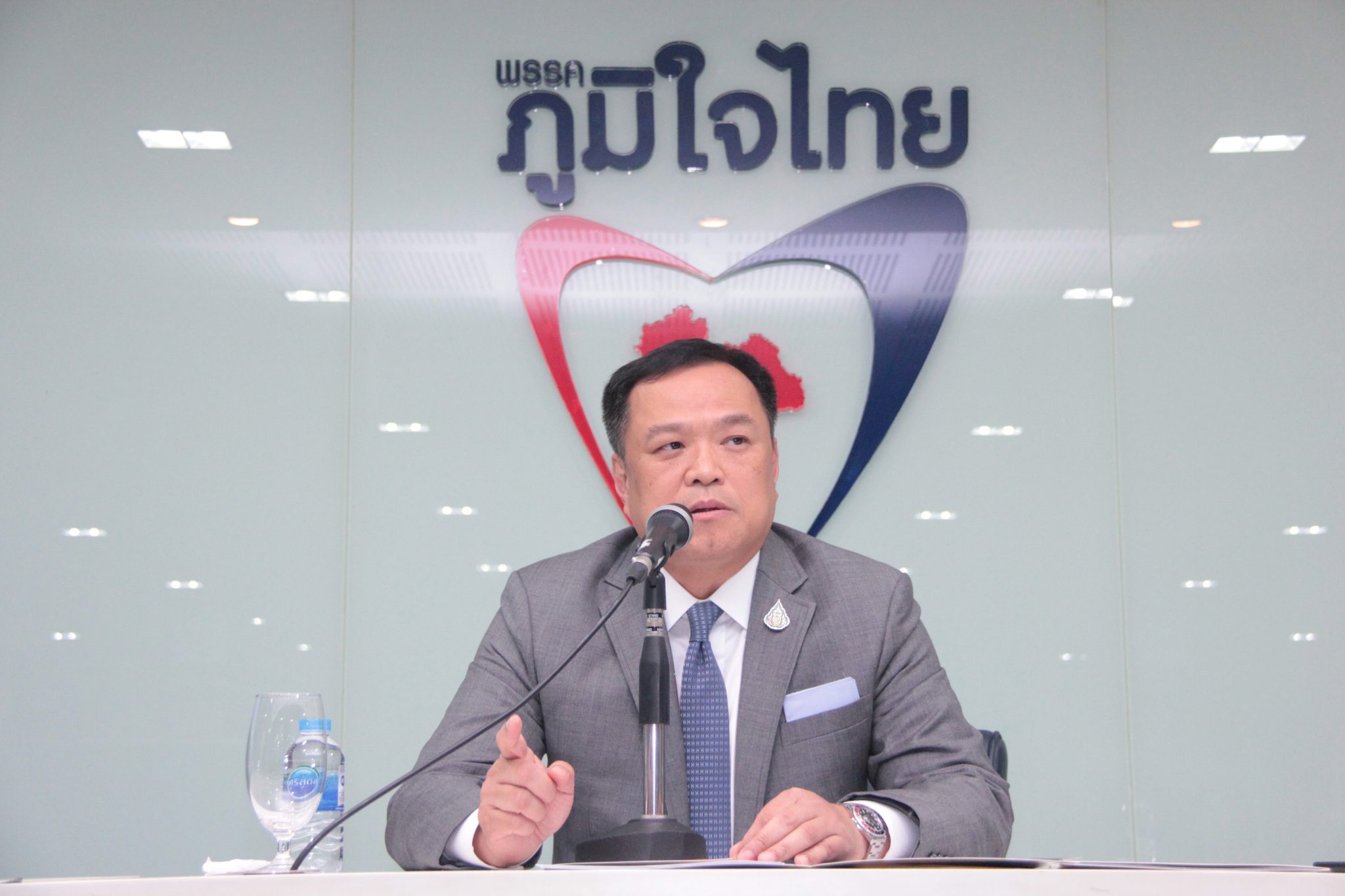 "อนุทิน" นำคณะ พตส. ดูงานพรรคภูมิใจไทย ย้ำ นโยบายพรรค เน้นการทำงานหนัก สร้างความเชื่อมั่นประชาชน