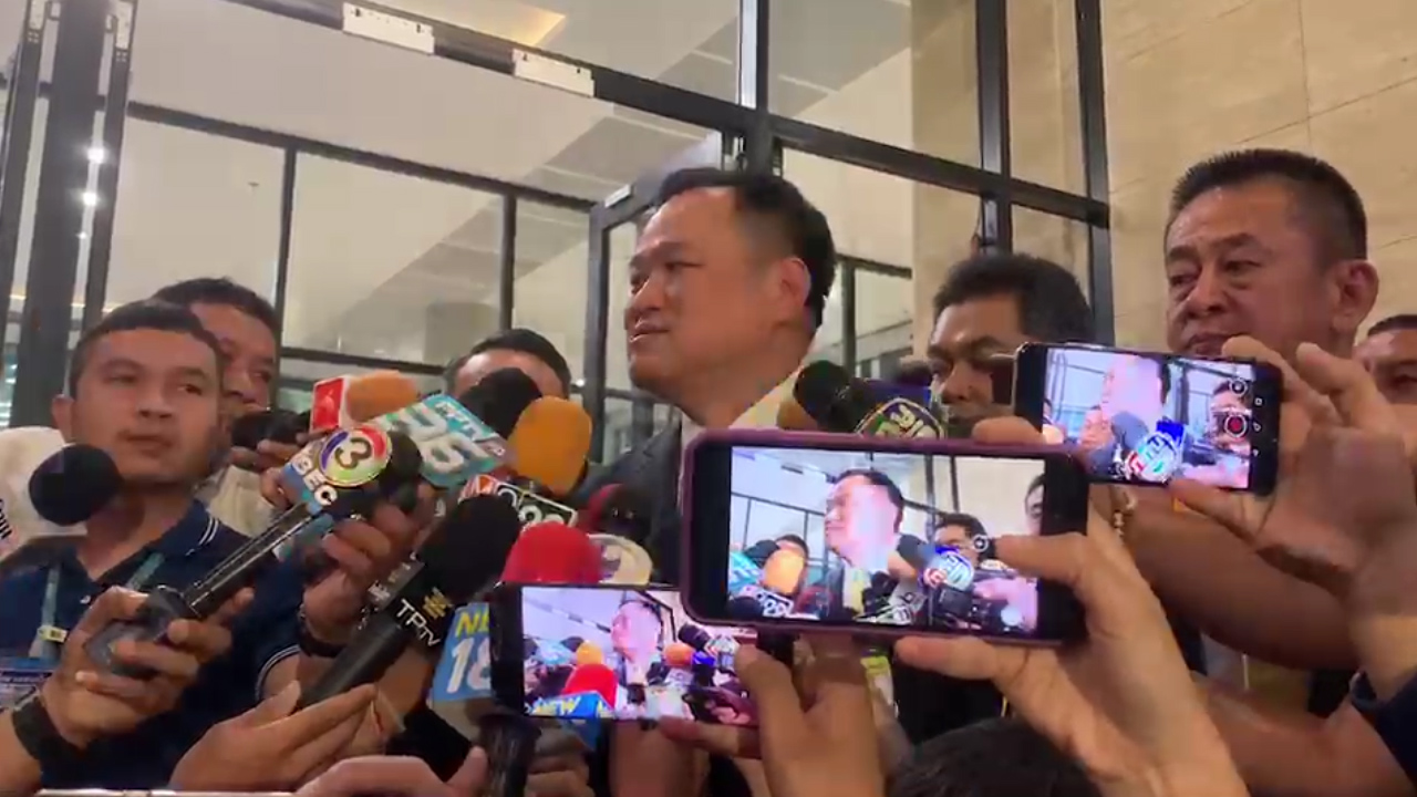 “อนุทิน” เชื่อ “ไม่เกี่ยวการเมือง” เหตุ ยิง ผู้ช่วย ส.ส.พัทลุงดับ