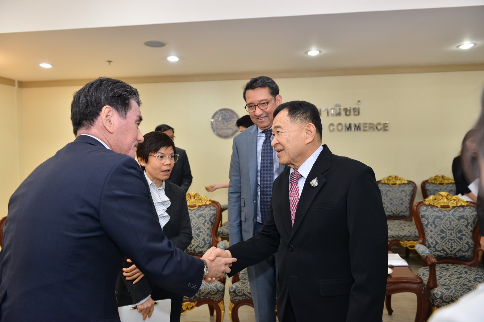 “วีรศักดิ์” พบประธานเจโทร ประจำกรุงเทพฯเดินหน้ากระชับสัมพันธ์การค้าการลงทุนกับญี่ปุ่น