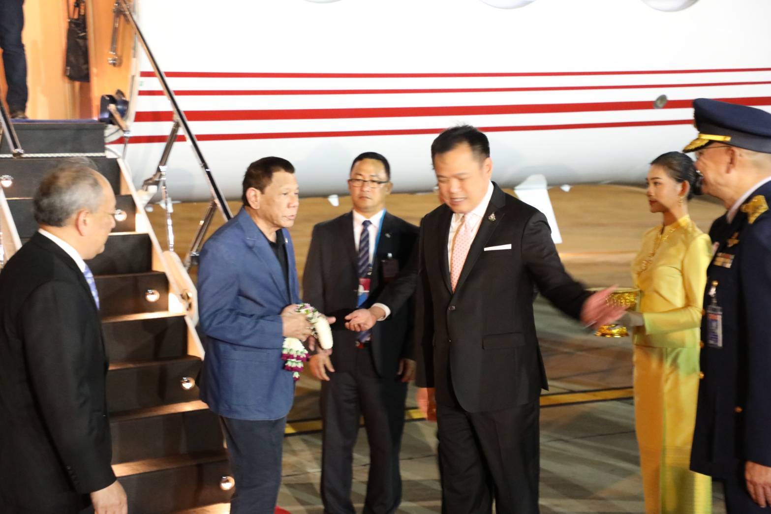 "อนุทิน" ต้อนรับผู้นำประเทศฟิลิปปินส์ เพื่อเข้าร่วมงานสุดยอดผู้นำอาเซียน 1-4 พ.ย.