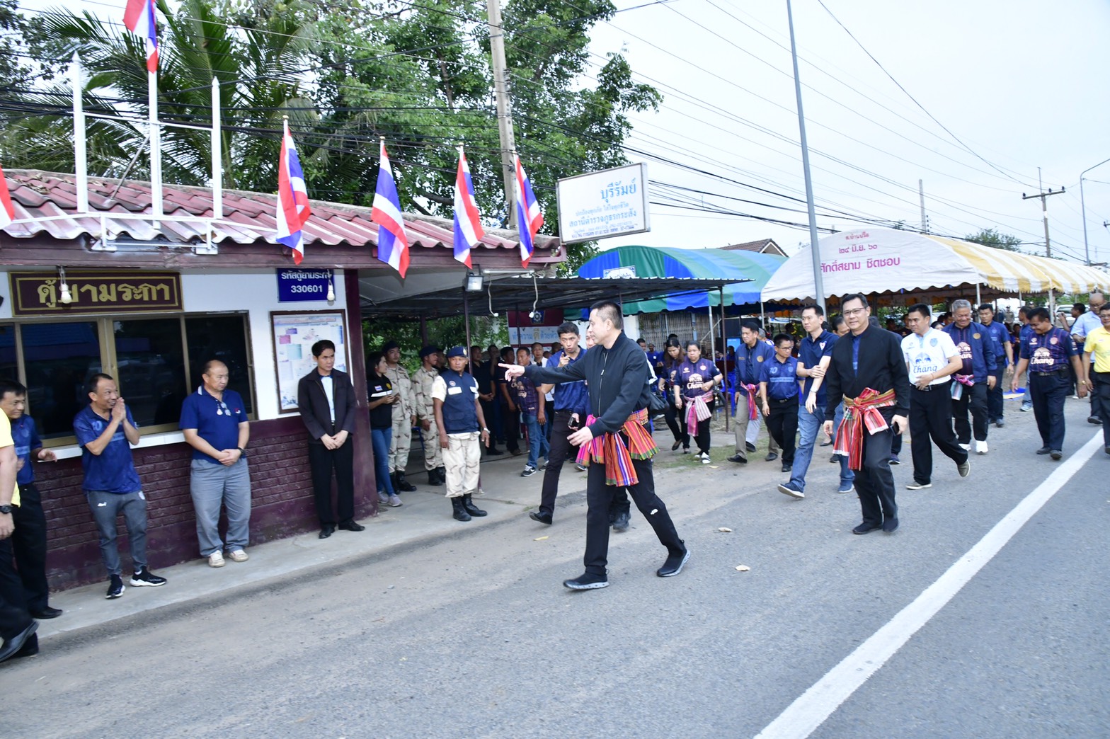 รมว.คมนาคม ตรวจความคืบหน้าโครงการก่อสร้างทางหลวงหมายเลข 226 และพบปะประชาชน จังหวัดบุรีรัมย์