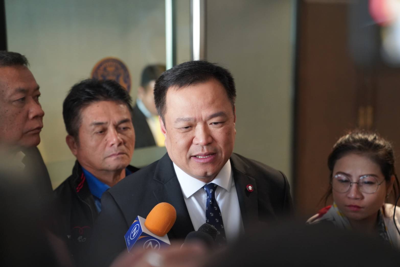 “อนุทิน” พร้อมแถลงผลงาน 6 เดือน เชื่อยังไม่ปรับ ครม.