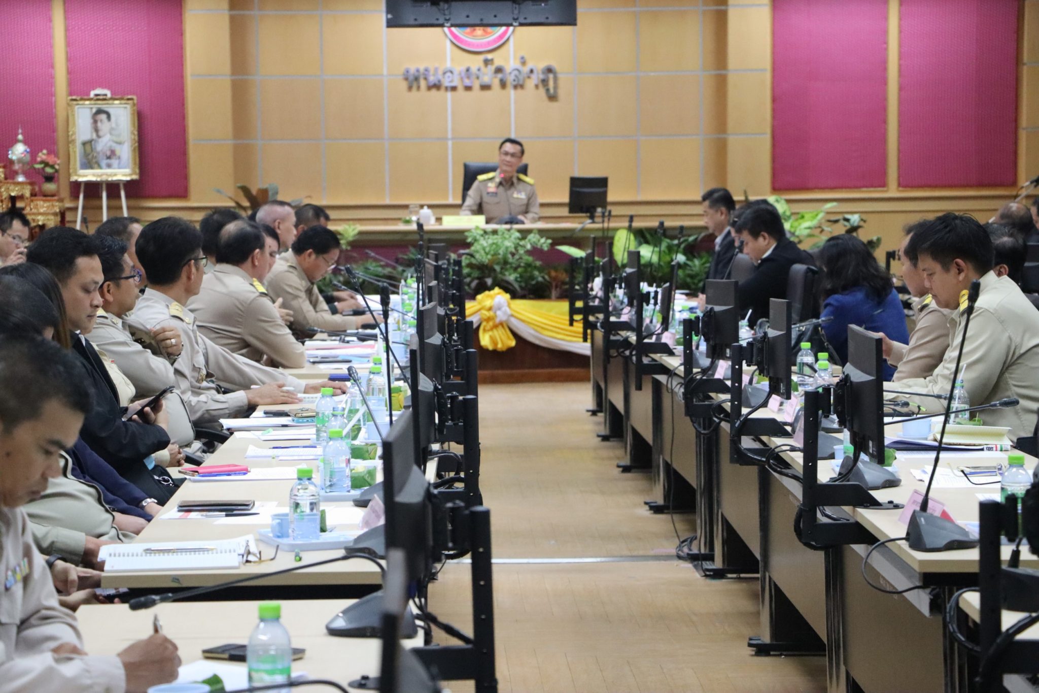 "ทรงศักดิ์" ลงพื้นที่ติดตามแก้ภัยแล้ง จ.หนองบัวลำภู