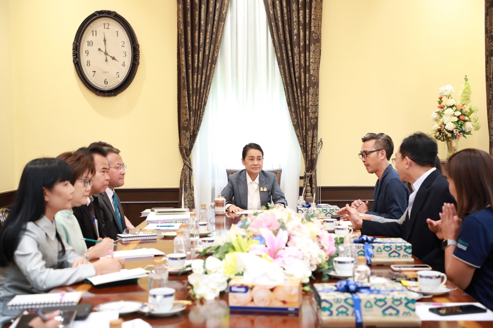 รมช.ศธ จัดเต็มสูบดึงภาคีเครือข่ายร่วมเปิดประตูสู่โลกแห่งการเรียนรู้!!