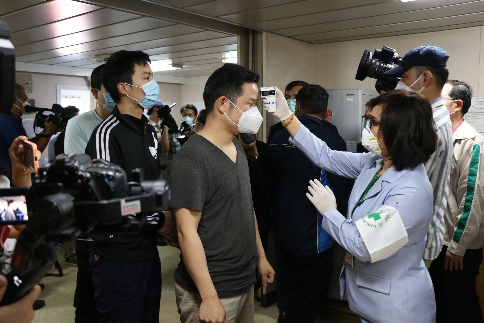 กทท. จัดมาตรการเฝ้าระวังและป้องกันโรคเชื้อไวรัสโคโรนา 2019