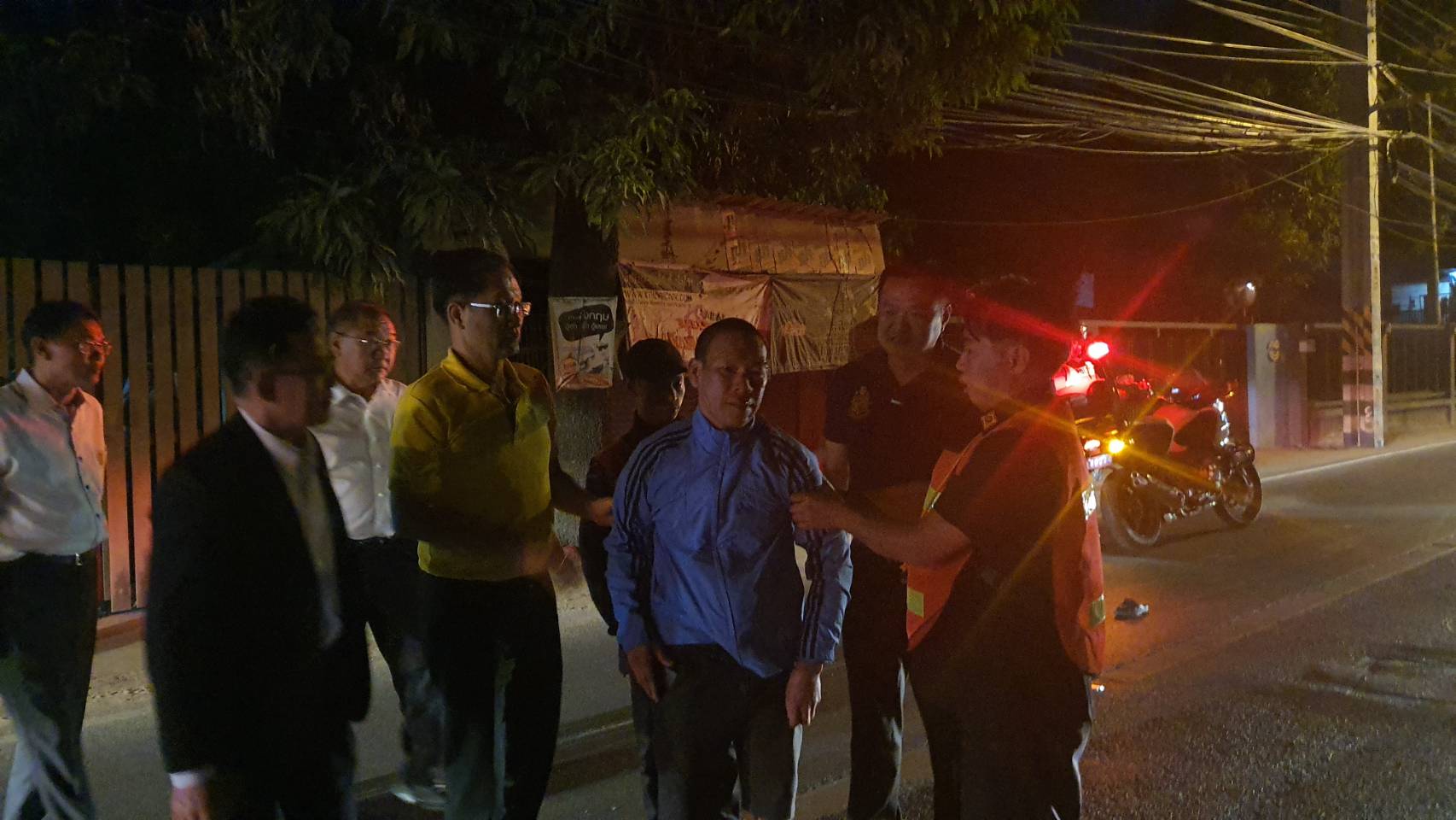 "อนุทิน" ลุยช่วยผู้ประสบอุบัติเหตุบนถนนก่อนพบสาเหตุมาจาก "เมาแล้วขับ"