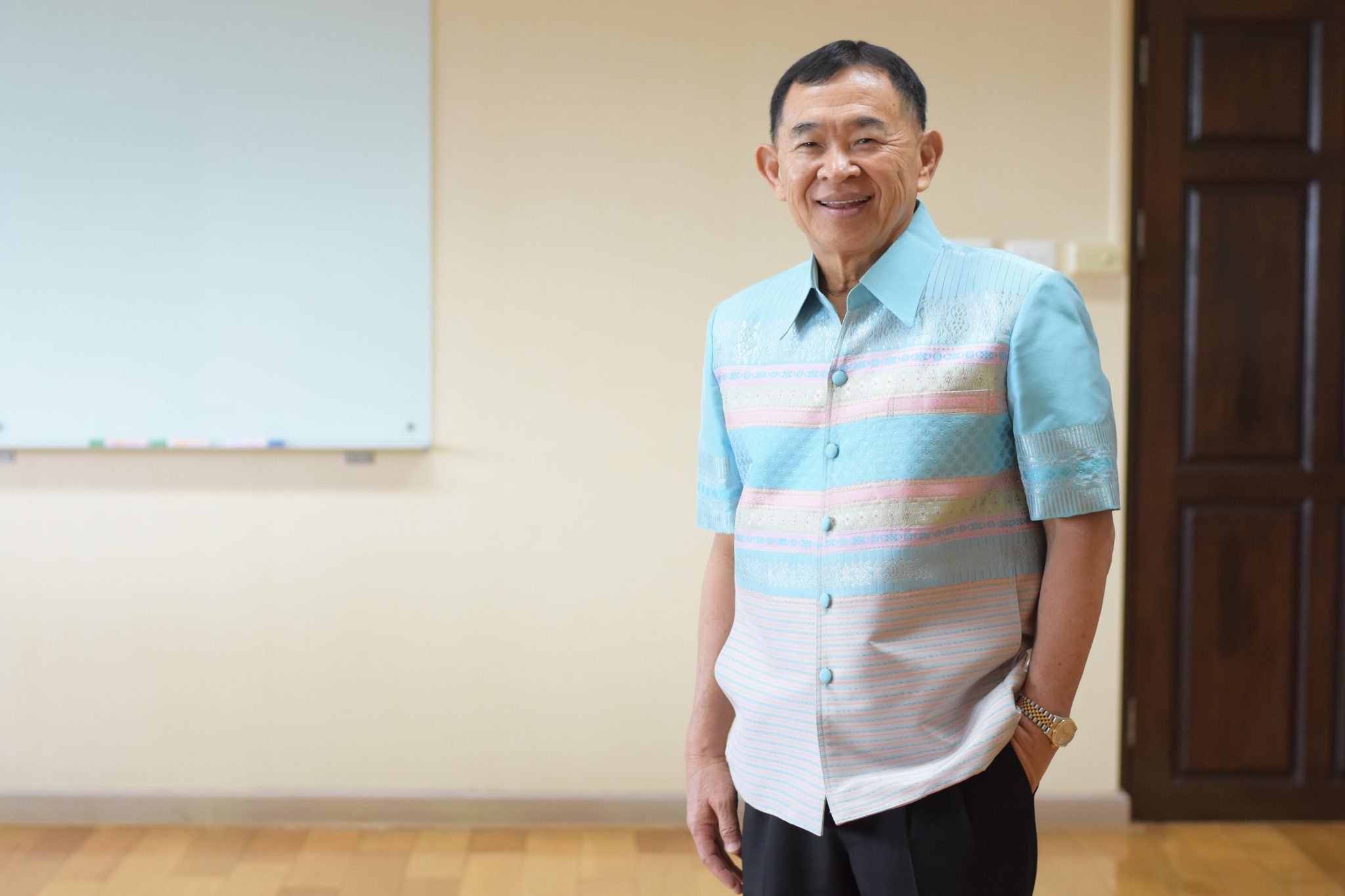 พาณิชย์เผยส่งออกอัญมณี 11 เดือนพุ่งแรงไม่หยุด โต 34.7% แนะเทรนด์ปีนี้“เฉดสีน้ำเงินเข้ม”มาแรง