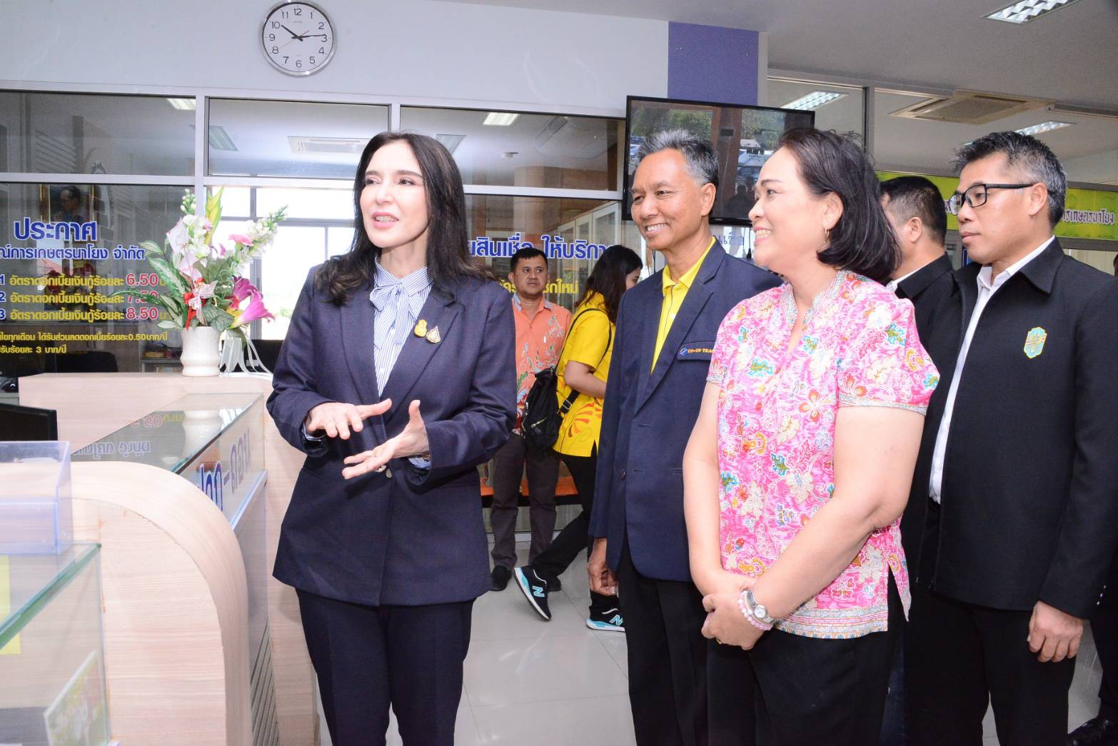 "รมช.มนัญญา" ลงพื้นที่ตรวจเยี่ยมการดำเนินงานของสหกรณ์การเกษตรนาโยง จำกัด ณ สหกรณ์การเกษตรนาโยง จ.ตรัง