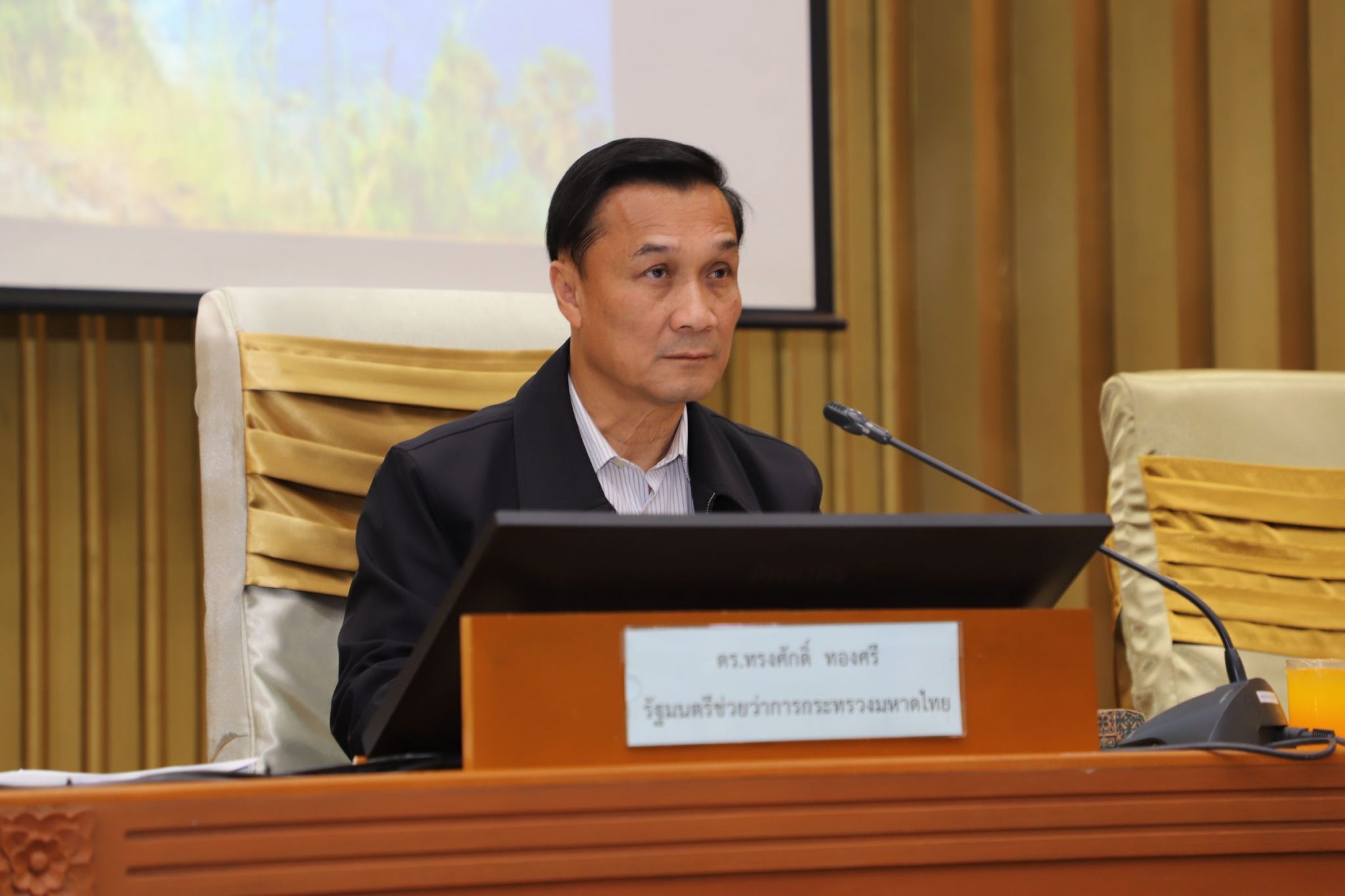 มท.3 ลงพื้นที่สำรวจแหล่งน้ำหาแนวทางบรรเทาปัญหาภัยแล้งพังงา-ภูเก็ต