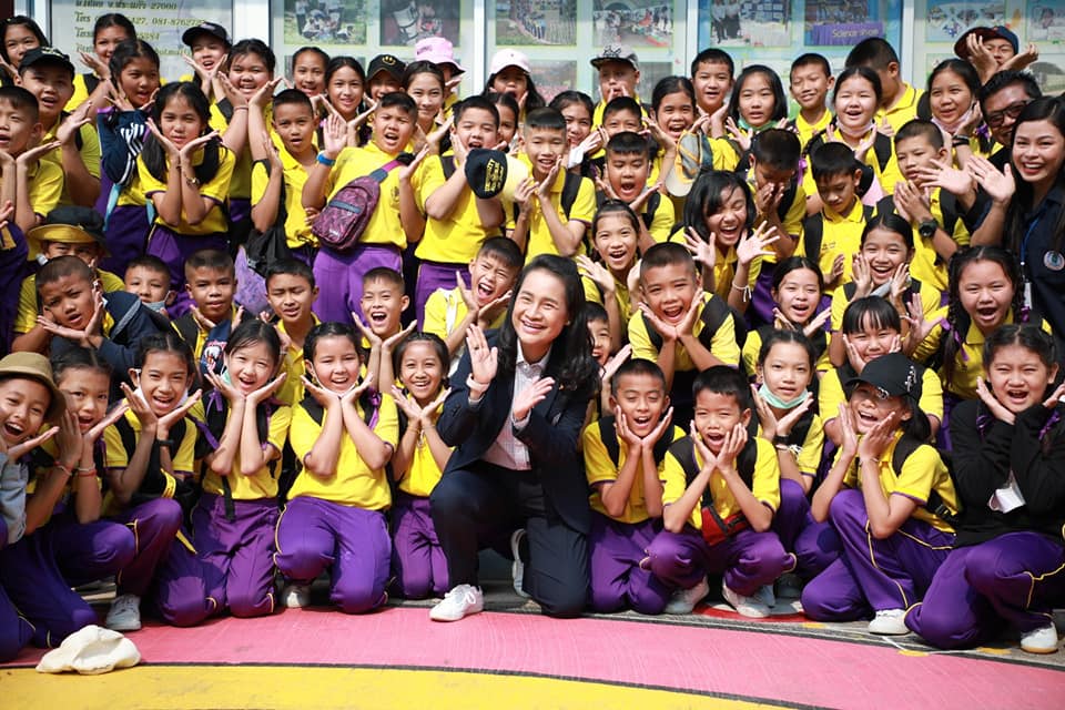 ครูพี่โอ๊ะชม กศน.-สช.สระแก้ว ขับเคลื่อนนโยบายก้าวหน้า ตอบโจทย์การพัฒนาประชาชนทุกช่วงวัย ทั้งวิชาการ-อาชีพ-สร้างรายได้-ชีวิตที่เป็นสุข