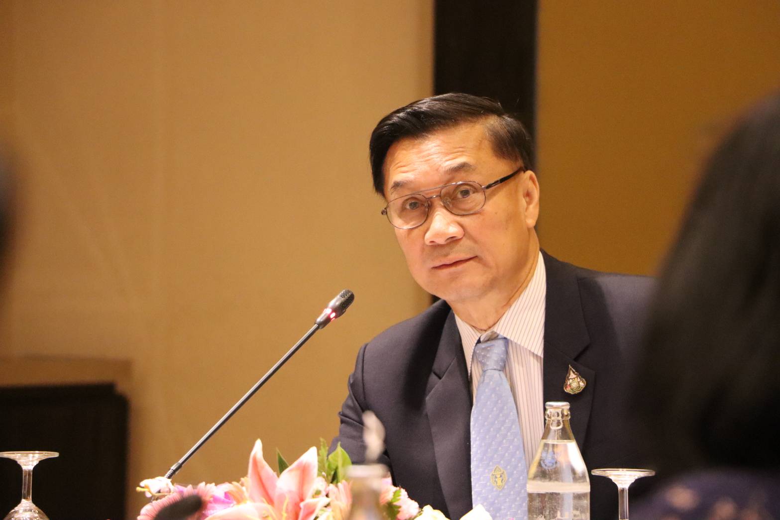 "รมช.ทรงศักดิ์" นั่งหัวโต๊ะ ถกแผนปฏิบัติการภาคตะวันออกเฉียงเหนือ ปี 64