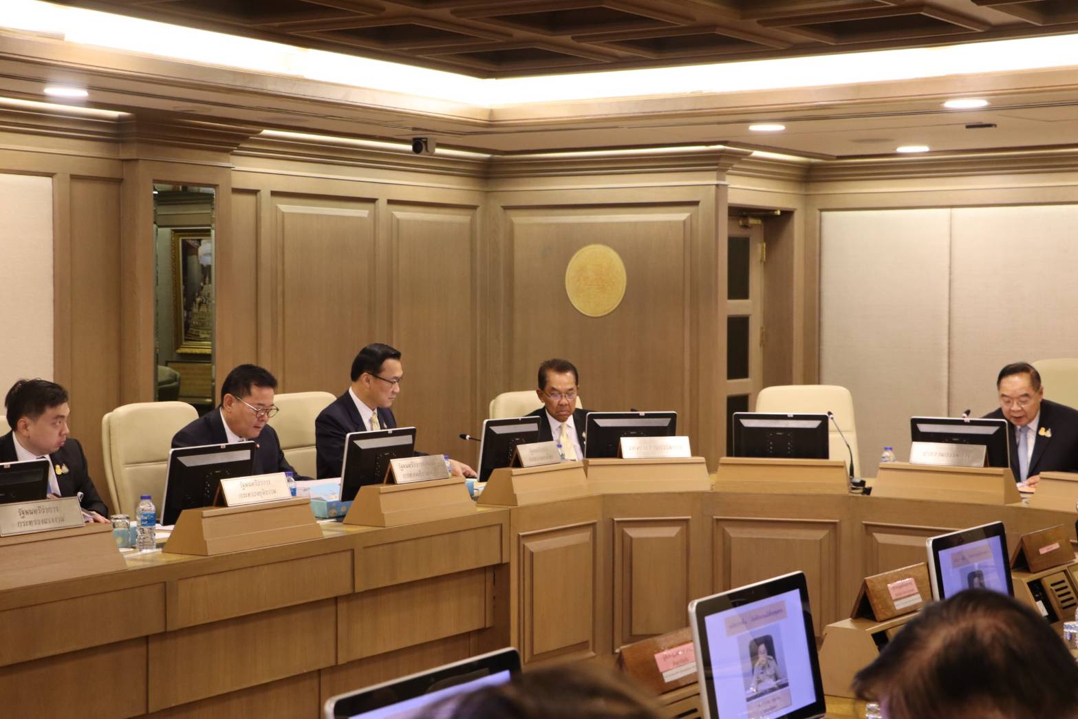 มท.3 "ทรงศักดิ์ ทองศรี" ร่วมประชุมคณะกรรมการป้องกันและปราบปรามการค้ามนุษย์ ครั้งที่ 2/2563