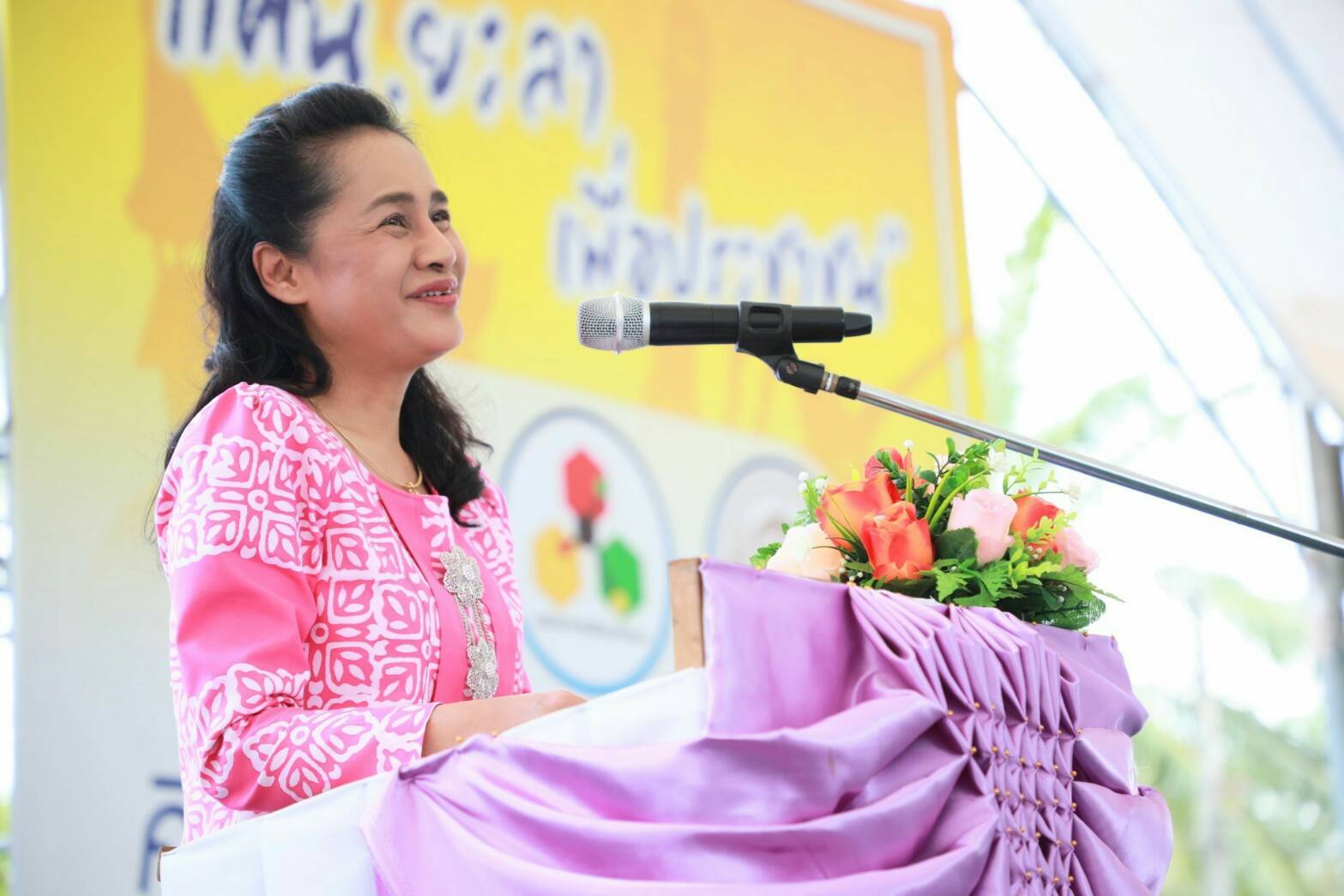 “รมช.กนกวรรณ” ยก กศน.ยะลา เป็นครูพันธุ์พิเศษที่มีความสำคัญกับการศึกษา-เรียนรู้ ในพื้นที่ปลายด้ามขวาน พร้อมผลักดันครู กศน.จชต. 140 อัตราให้บรรจุได้ทันตุลาคมนี้