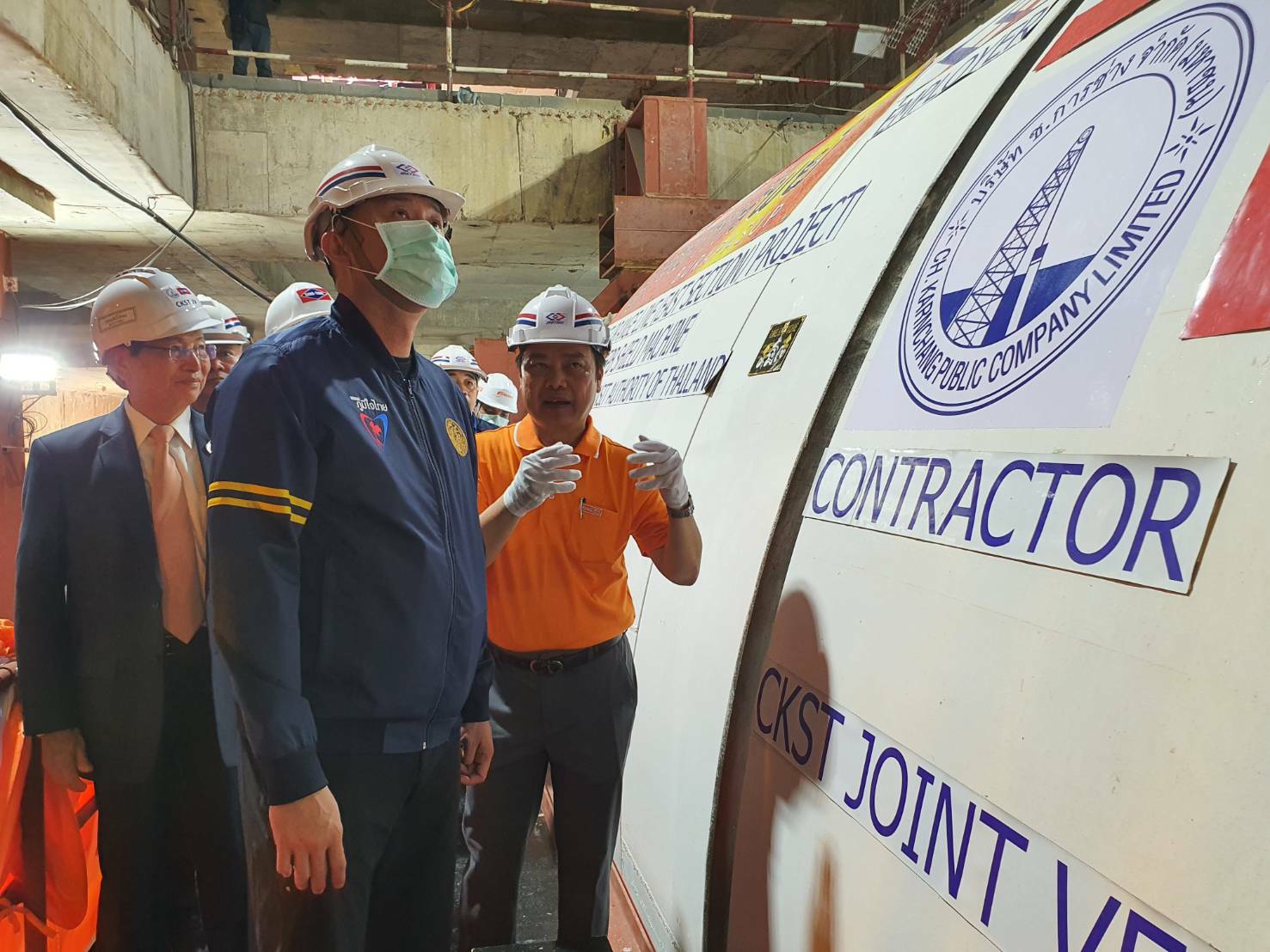 "รมว.ศักดิ์สยาม" เปิดพิธีเดินเครื่องหัวเจาะอุโมงค์ที่ 3 โครงการรถไฟฟ้าสายสีส้ม (ตะวันออก) ช่วงศูนย์วัฒนธรรมแห่งประเทศไทย – มีนบุรี (สุวินทวงศ์)