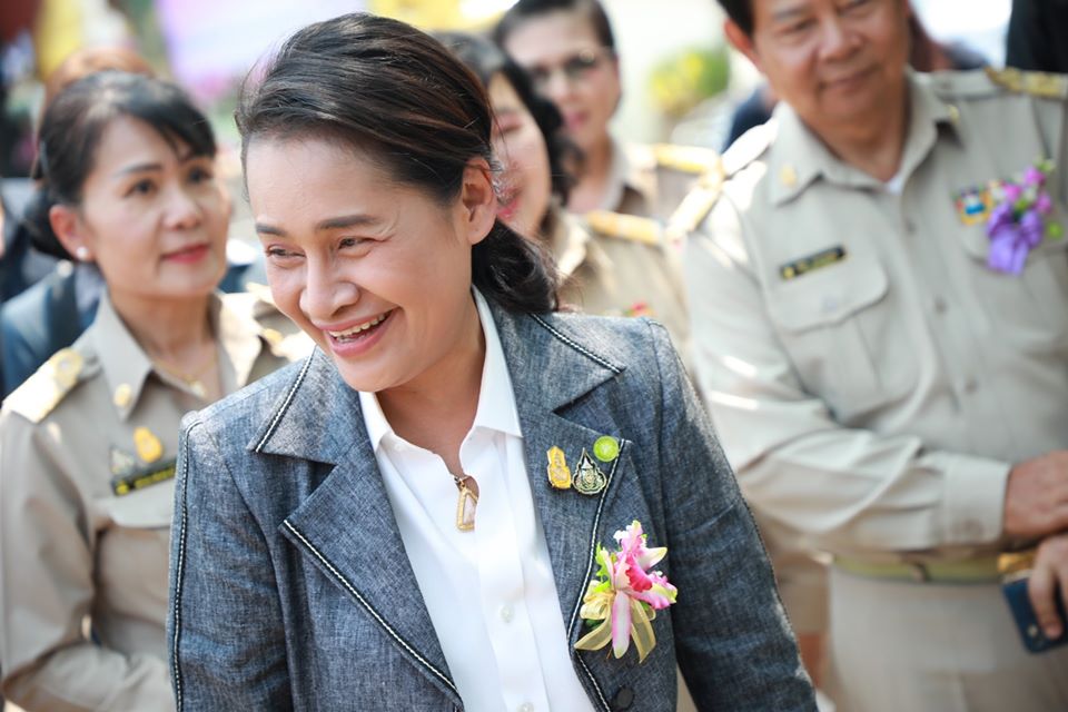 "รมช.กนกวรรณ" ชื่นชม ลูกศิษย์ กศน.ปราจีนบุรี สอบผ่านหลักสูตรส่งทางอากาศ ก้าวเข้าสู่รั้วนักเรียนนายสิบสำเร็จ พร้อมยกให้เป็น “Good Idol” และแรงบันดาลใจสำคัญในการเรียน-พัฒนาตนเอง