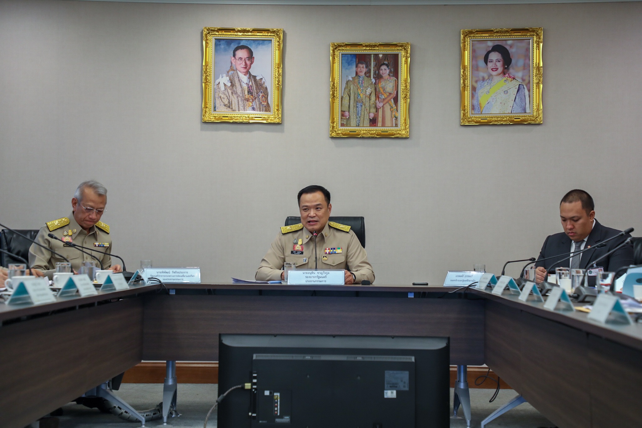 เลื่อนจัด MotoGP ไม่มีกำหนด ! "อนุทิน" เคาะแล้ว ย้ำ ลดความเสี่ยงการระบาด Covid-19