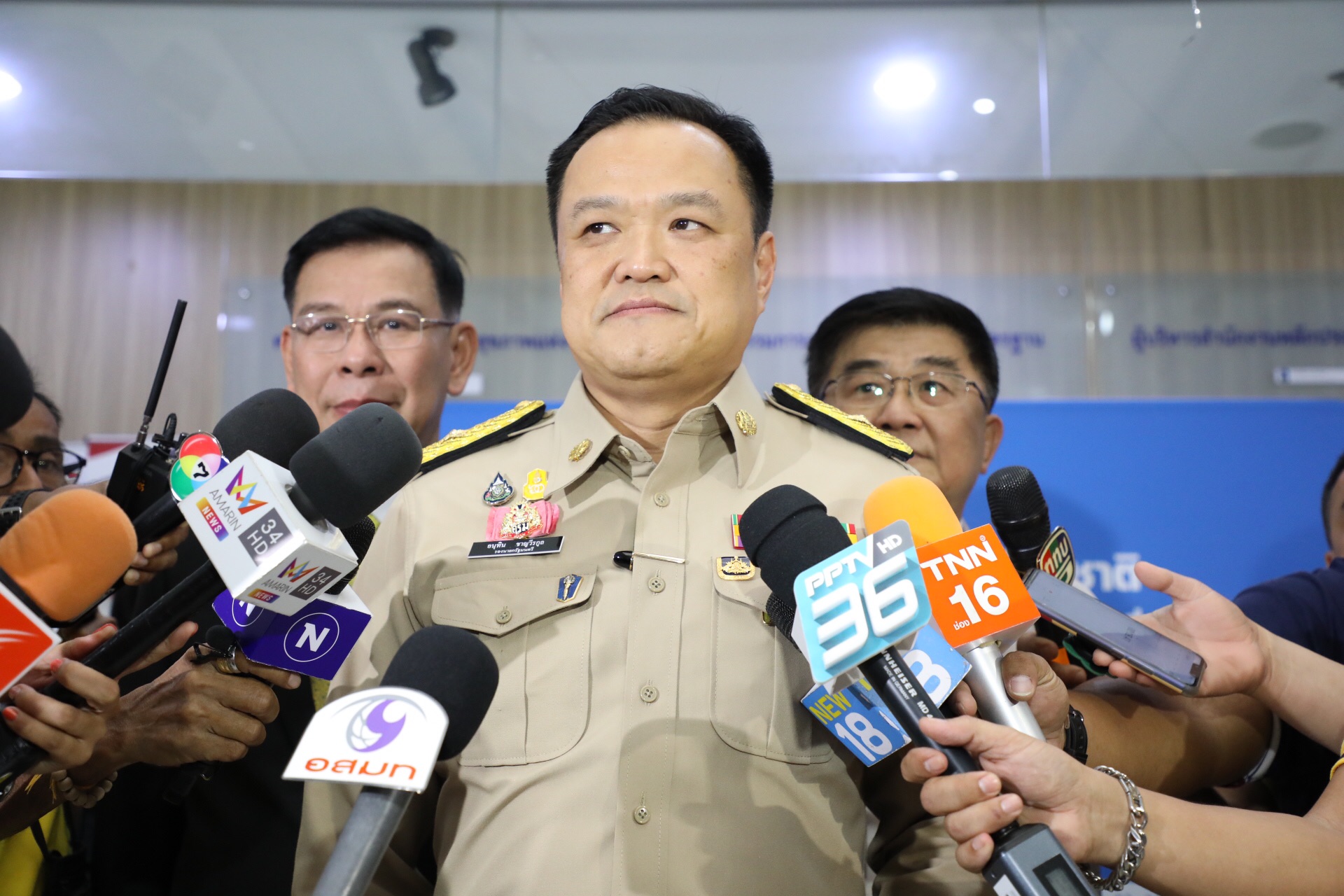 "อนุทิน" หนุนคนไทย ใช้หน้ากากผ้า DIY ดัดหลังขบวนการกักตุน ไม่ทำลายสิ่งแวดล้อม