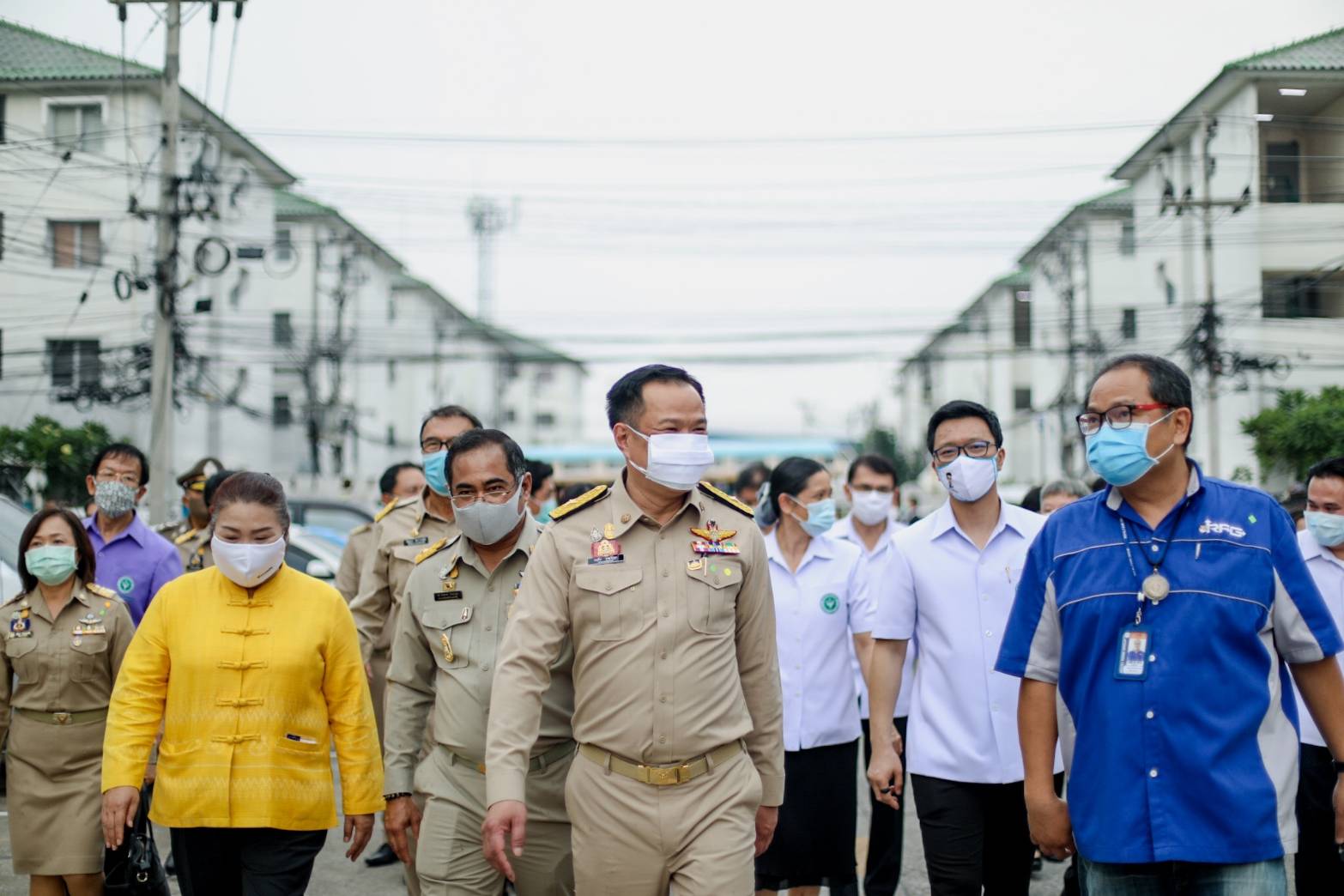 “อนุทิน” ลงพื้นที่ จ.สมุทรสาคร พอใจระบบคัดกรองโรคโควิด ปลื้มประเทศไทย เป็นมหาอำนาจด้านการสาธารณสุข
