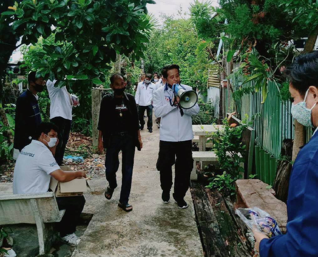 "ส.ส.โชติพิพัฒน์" เดินหน้าลุยต่อเนื่อง !! ช่วยพี่น้องประชาชน ชาวชุมชนวัดไทร-เอกชัย 31-บางระแนะใหญ่ เขตจอมทอง กทม.