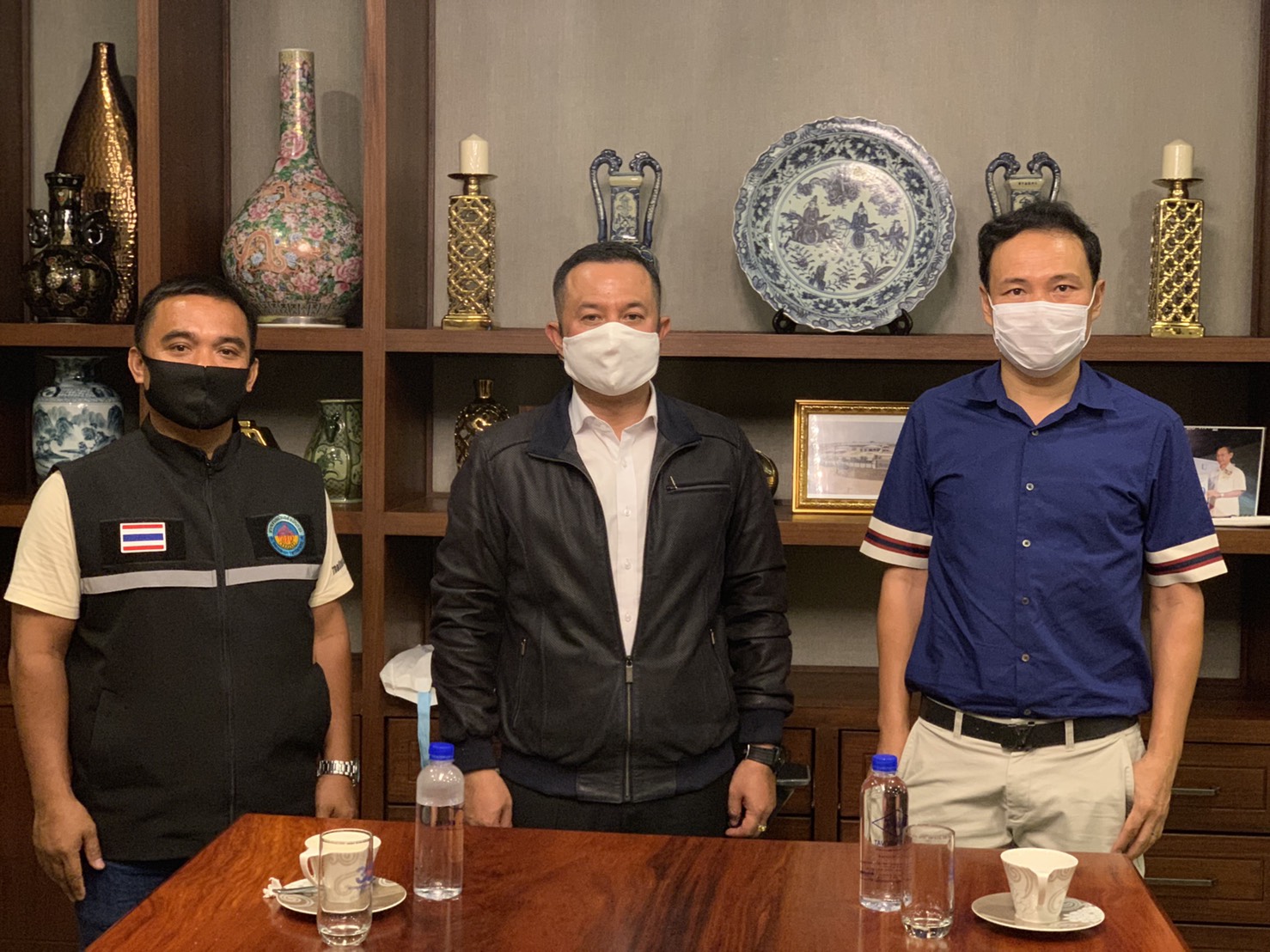 "ณัฏฐ์ชนน" ส.ส.สงขลา โพสต์ข้อความผ่าน FB เยี่ยมชม บ.ถาวรอุตสาหกรรมยางพารา อ.สะเดา พร้อมเปิดให้ประชาชนได้แสดงความคิดเห็น และข้อเสนอต่าง ๆ เพื่อจะนำปัญหาเข้าหารือในสมัยประชุมสภาฯ 27-28 พ.ค. นี้