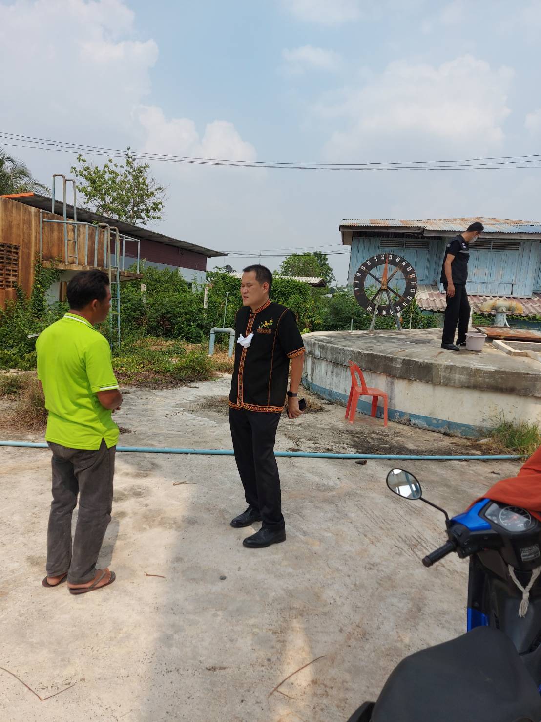 ‘อาสพลธ์’ ส.ส.ศรีสะเกษ ภท. แก้ปัญหาขาดแคลนน้ำอุปโภค-บริโภค รุดหน้าจัดรถน้ำบรรเทาความเดือดร้อนให้พี่น้องประชาชน