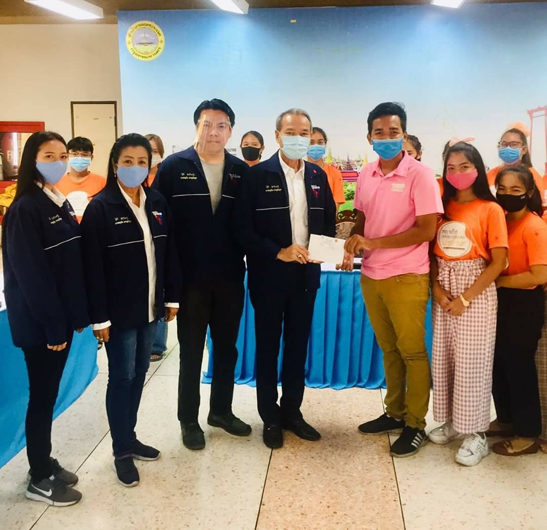 ‘มณฑล’ ส.ส.กรุงเทพฯ เขต 20 เดินหน้าช่วยเหลือประชาชาชนอย่างต่อเนื่อง พร้อมสิ่งเครื่องของใช้ต่างๆ เพื่อบรรเทาความเดือดร้อน
