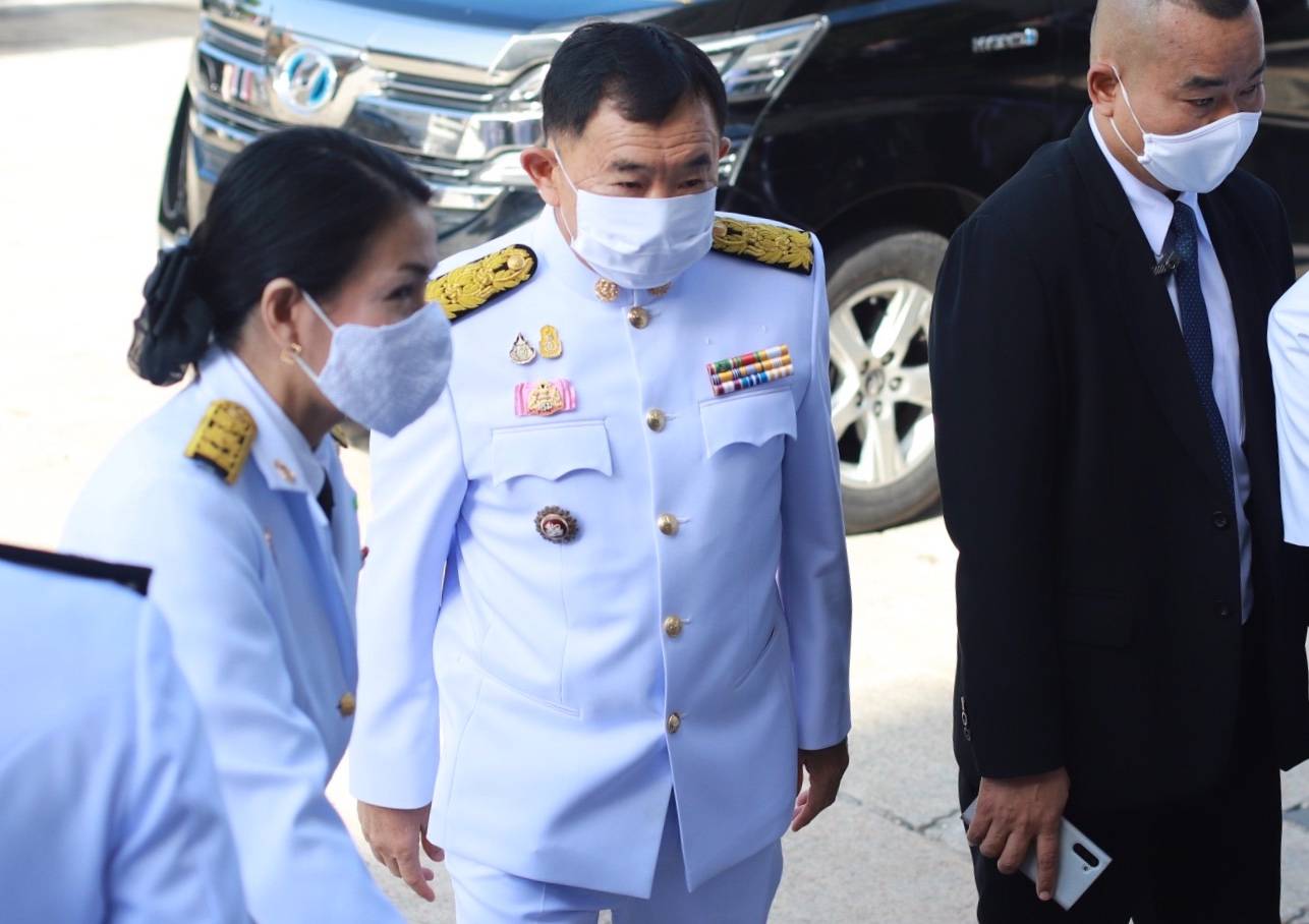 รมช.พาณิชย์ ร่วมพิธีถวายราชสักการะ และลงนามถวายพระพรชัยมงคล เนื่องในวันเฉลิมพรรษา สมเด็จพระนางเจ้าสุทิดาฯ พระบรมราชินี