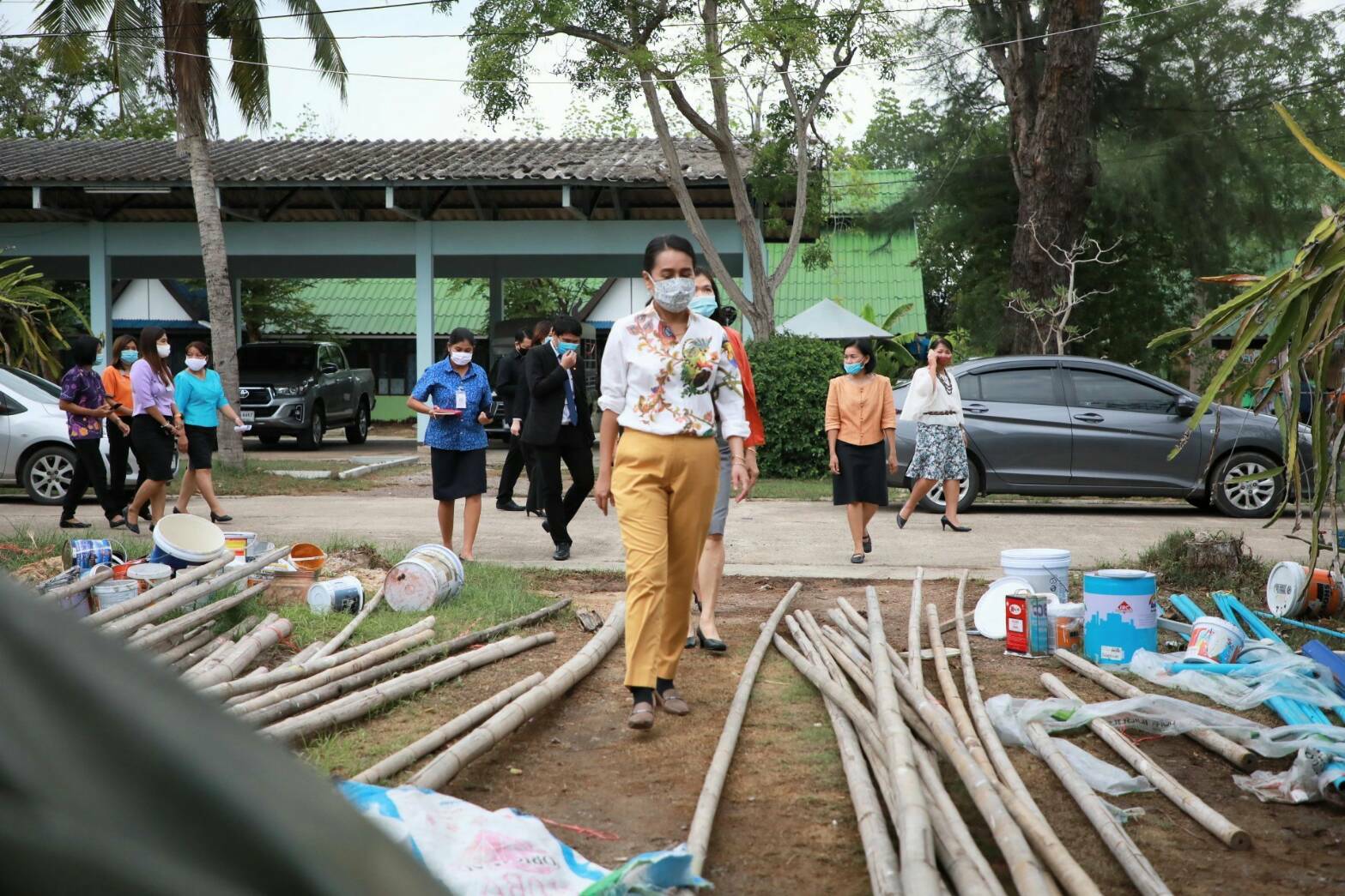 "รมช.กนกวรรณ" เซอร์ไพร์สให้กำลังใจชาว กศน.สมุทรสงคราม ชมผลงาน WOW ดีเยี่ยม แม้อยู่ในช่วงแพร่ระบาดของโควิด-19