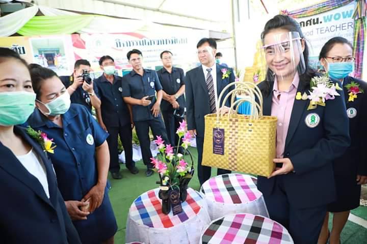 "ครูพี่โอ๊ะ กนกวรรณ" ชื่นชม "กศน.ชัยภูมิ" ตอบโจทย์นโยบาย WOW ยอดเยี่ยม หวังเป็นพลังขับเคลื่อนสู่สังคมอุดมปัญญาที่ยั่งยืน