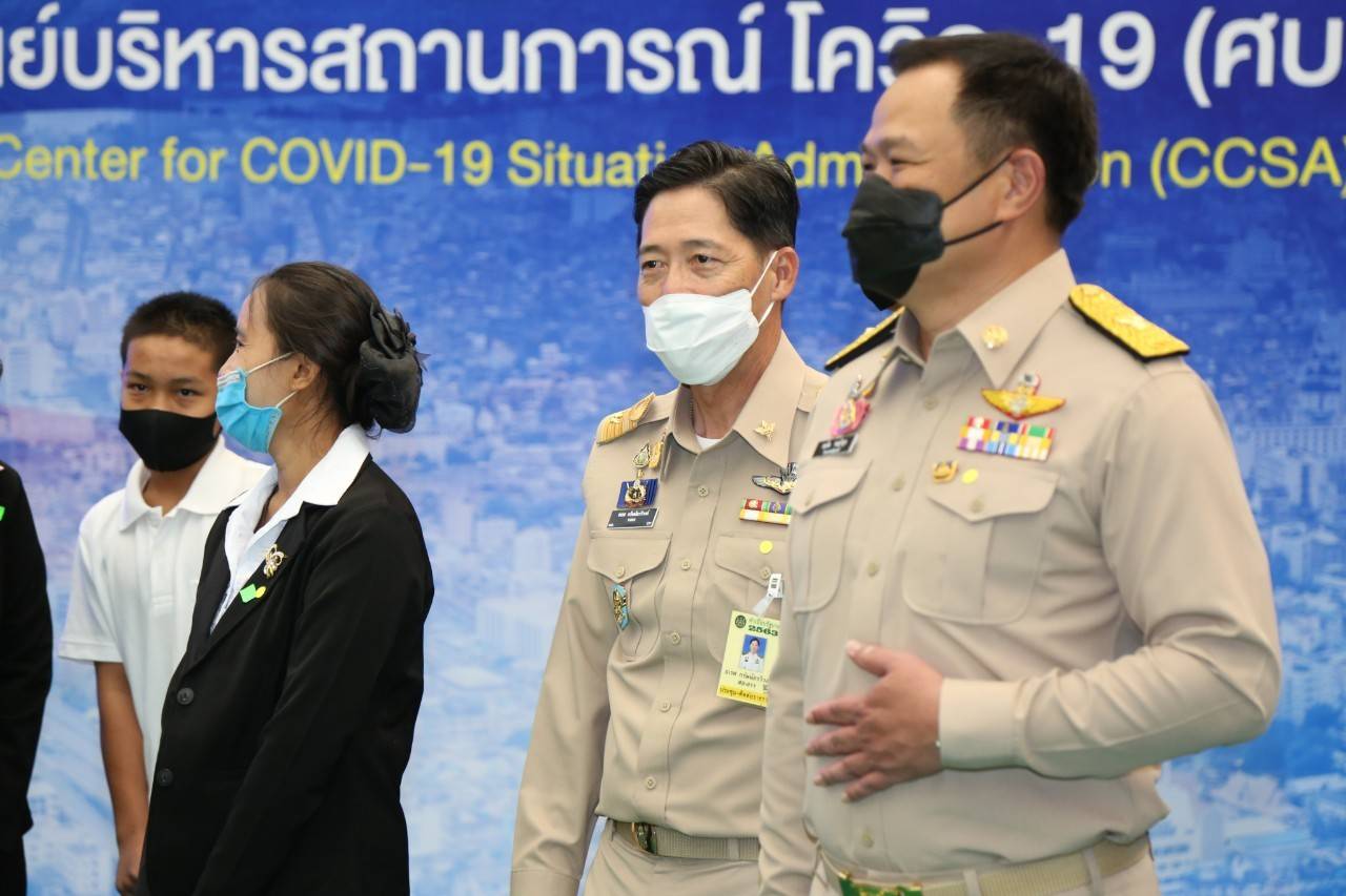 "อนุทิน" เผย ยังไม่พิจารณา นทท.เข้าลิสต์ "แทรเวล บับเบิล" ย้ำ การปฏิบัติจริง ต้องอยู่บนความปลอดภัยของประชาชน