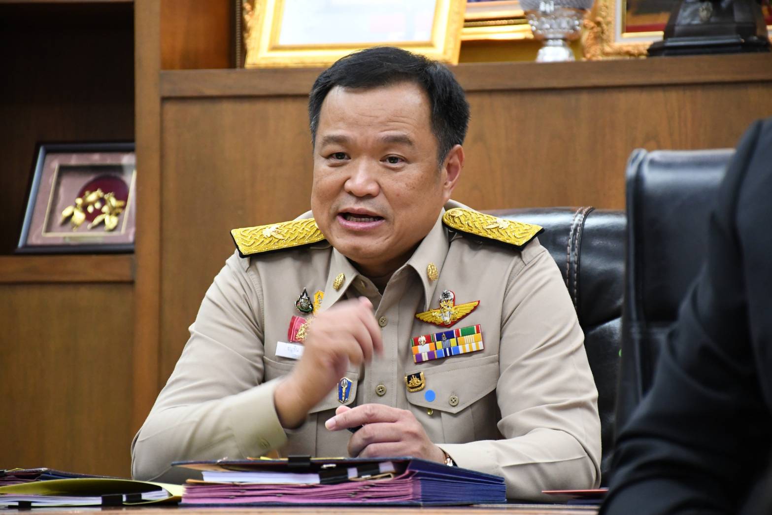 “อนุทิน” ชี้ เป็นเรื่องของสปีริต หลัง “หมอเกรียงศักดิ์” ขอถอนตัวจากตำแหน่ง รสก.ผอ.โรงพยาบาลขอนแก่น