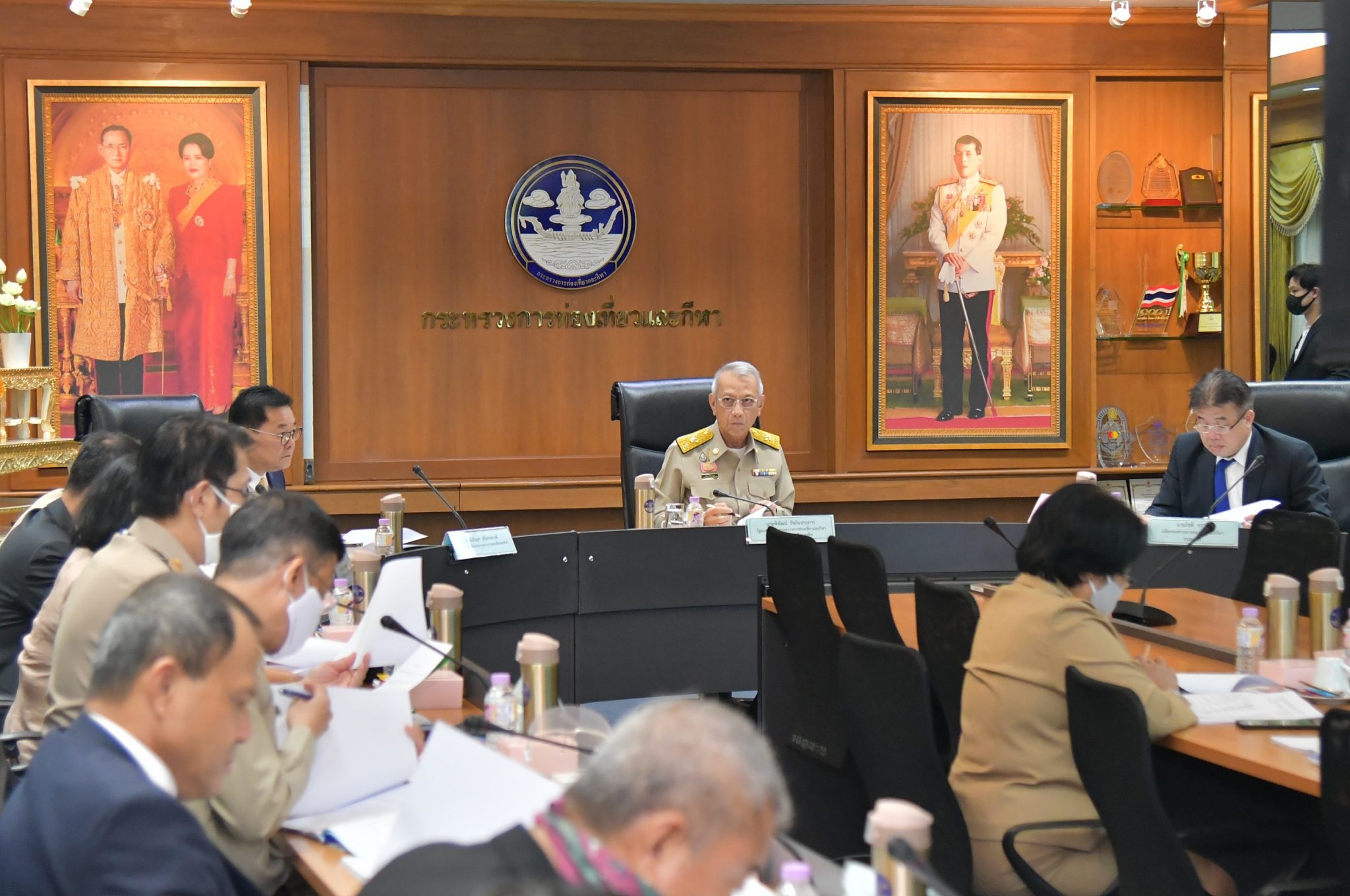 “รมว.พิพัฒน์” ร่วมประชุมคณะกรรมการบริหารกองทุนพัฒนาการกีฬาแห่งชาติ ครั้งที่ 3/2563 และ เป็นประธานการประชุมคณะกรรมการกีฬาอาชีพ ครั้งที่ 4/2563 ณ กระทรวงการท่องเที่ยวและกีฬา