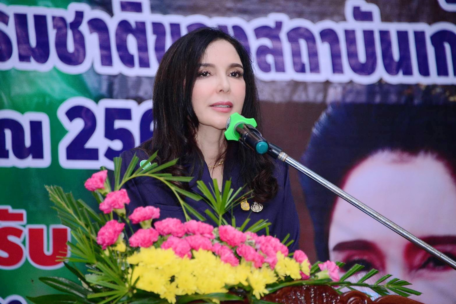 "รมช.มนัญญา" ดันฝันเกษตรกรยางเป็นจริง ยกมาตรฐานน้ำยางสู่อุปกรณ์จราจร