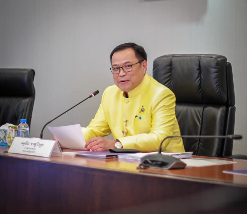 "อนุทิน" ขอพิจารณาให้รอบคอบ ก่อนรับ Medical tourist