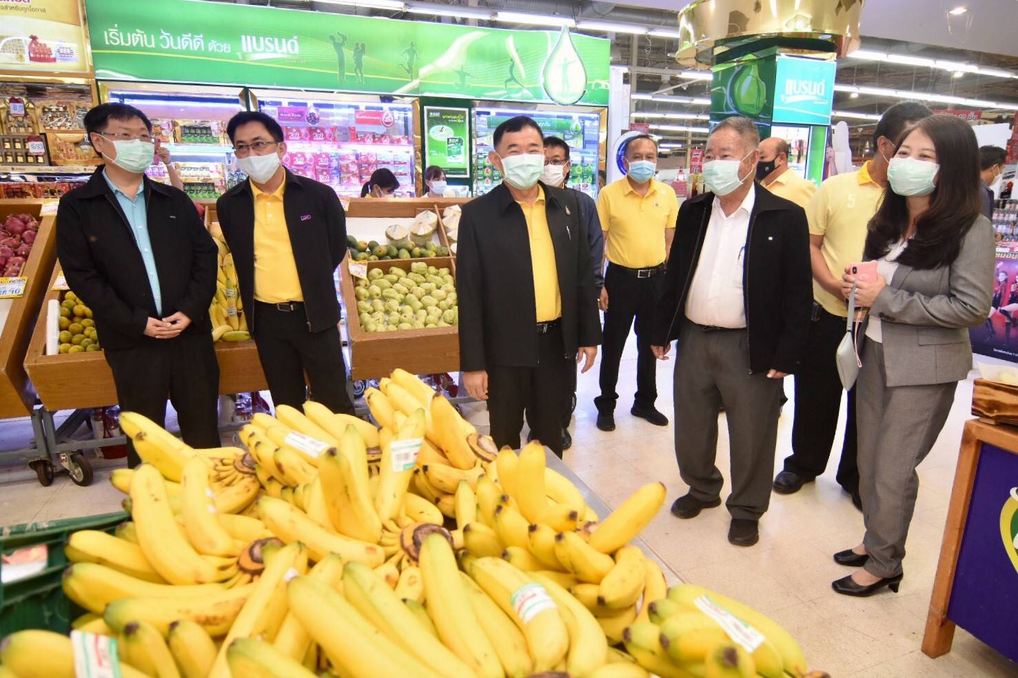 ‘วีรศักดิ์’ ลงพื้นที่บุรีรัมย์ พบเกษตรกรกลุ่ม ‘นครชัยบุรินทร์’ ชี้ช่องใช้ FTA เพิ่มโอกาสส่งออกสินค้าเกษตรไปตลาดโลก