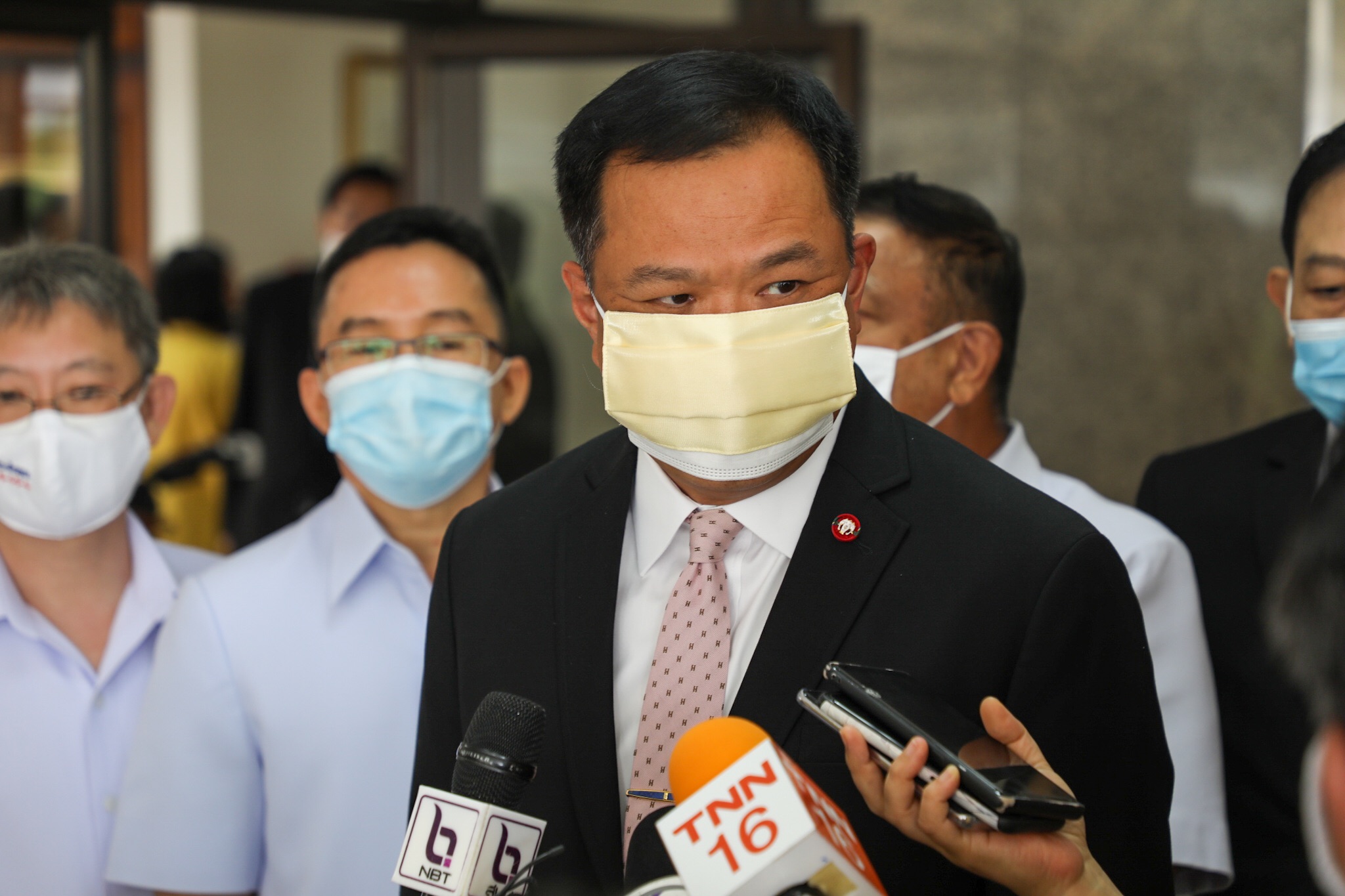 ปราบทุจริต ! "อนุทิน" ลุยขยายผลปม คลินิกอบอุ่นเบิกงบสปสช.เกินตรวจจริง