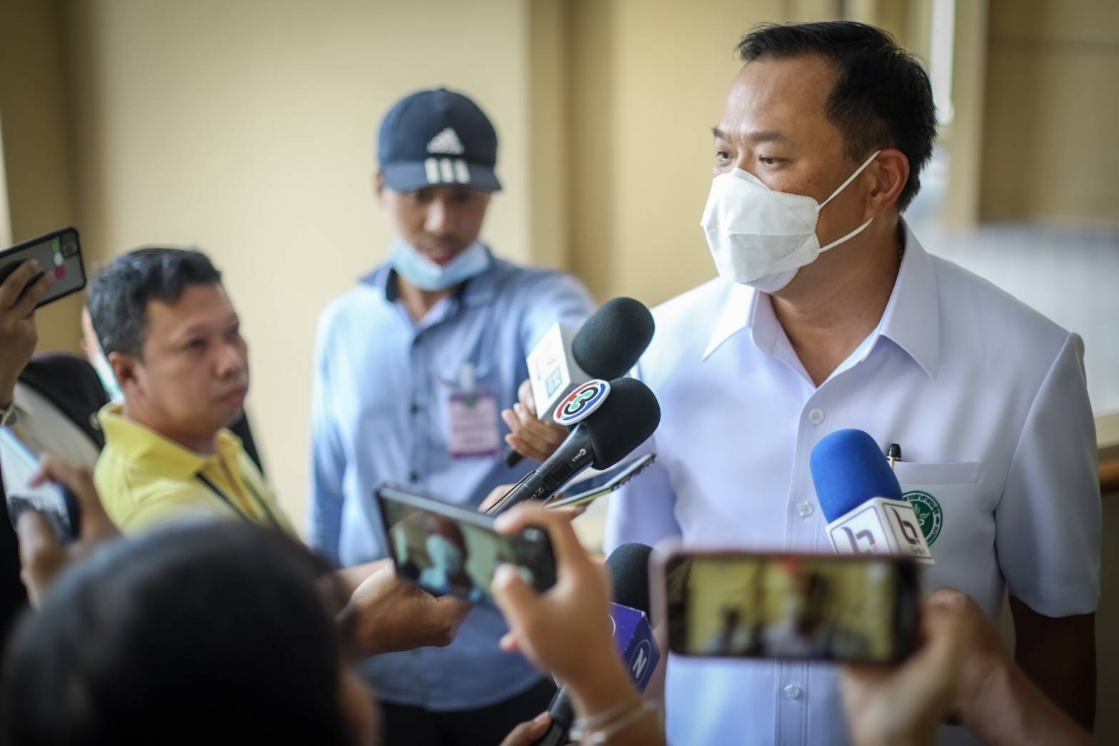 "อนุทิน" สั่ง สธ.อำนวยความสะดวกทีมผู้ผลิตวัคซีนโควิด-19